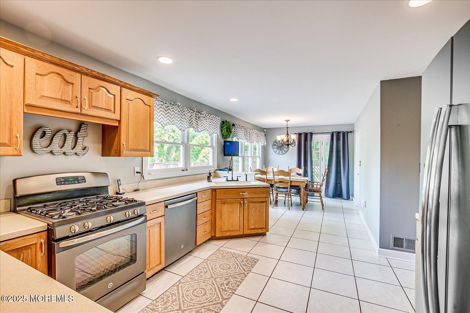 6 Firethorn Road, Old Bridge, NJ, 08857 image 11