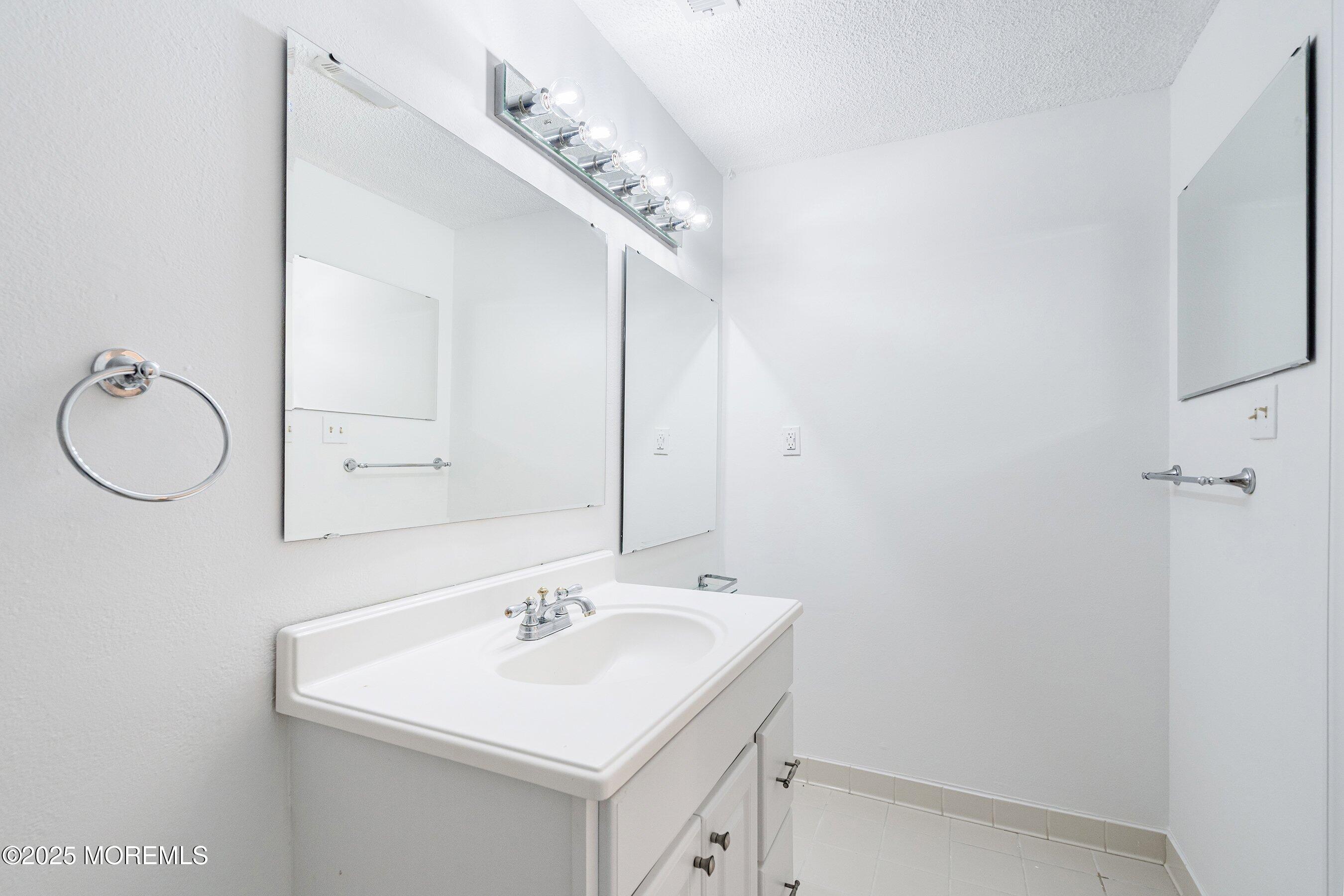 117 Northrup Drive, Brick, NJ, 08724 image 11