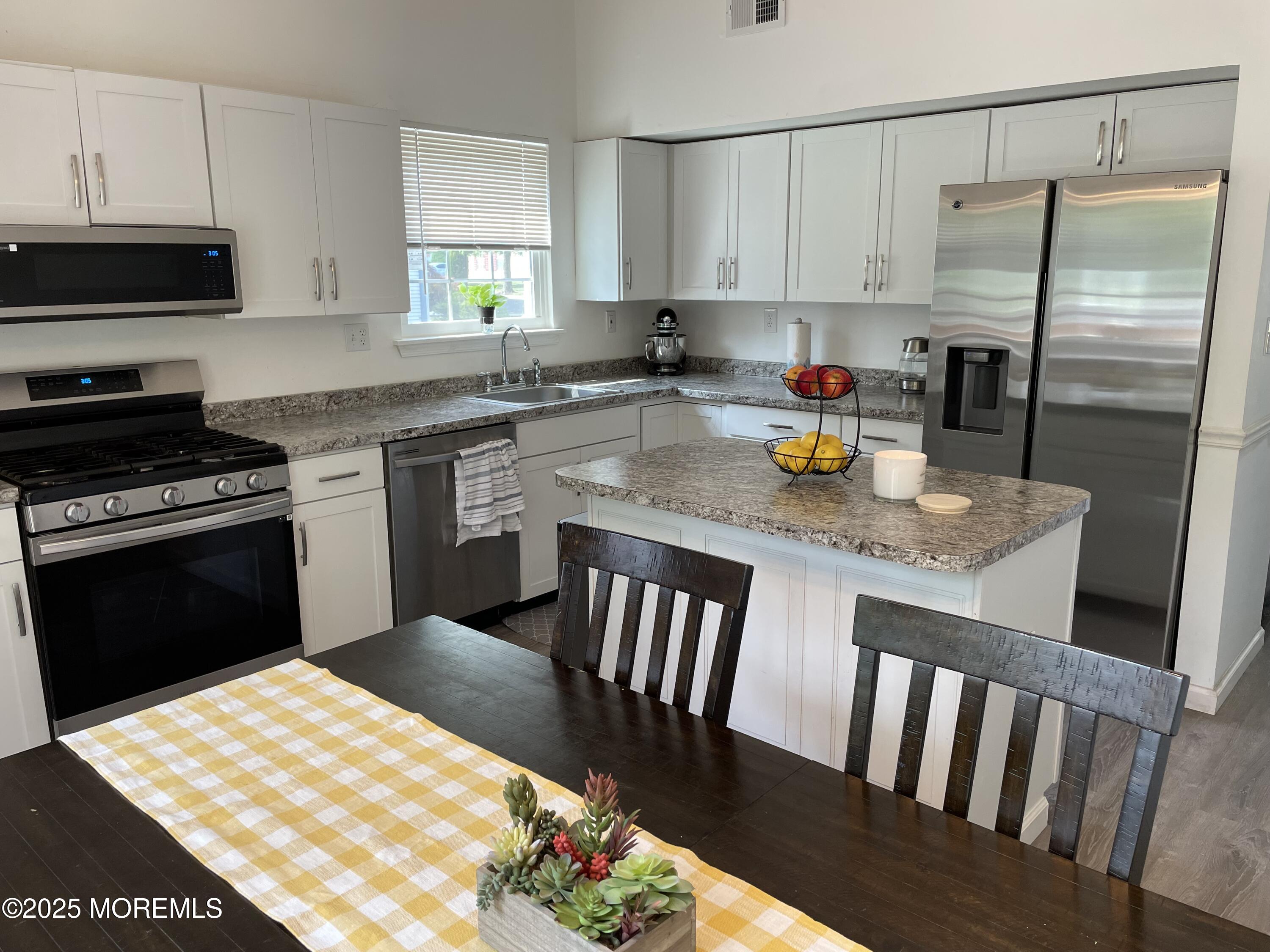 33 Hancock Lane, Manalapan, NJ, 07726 image 9