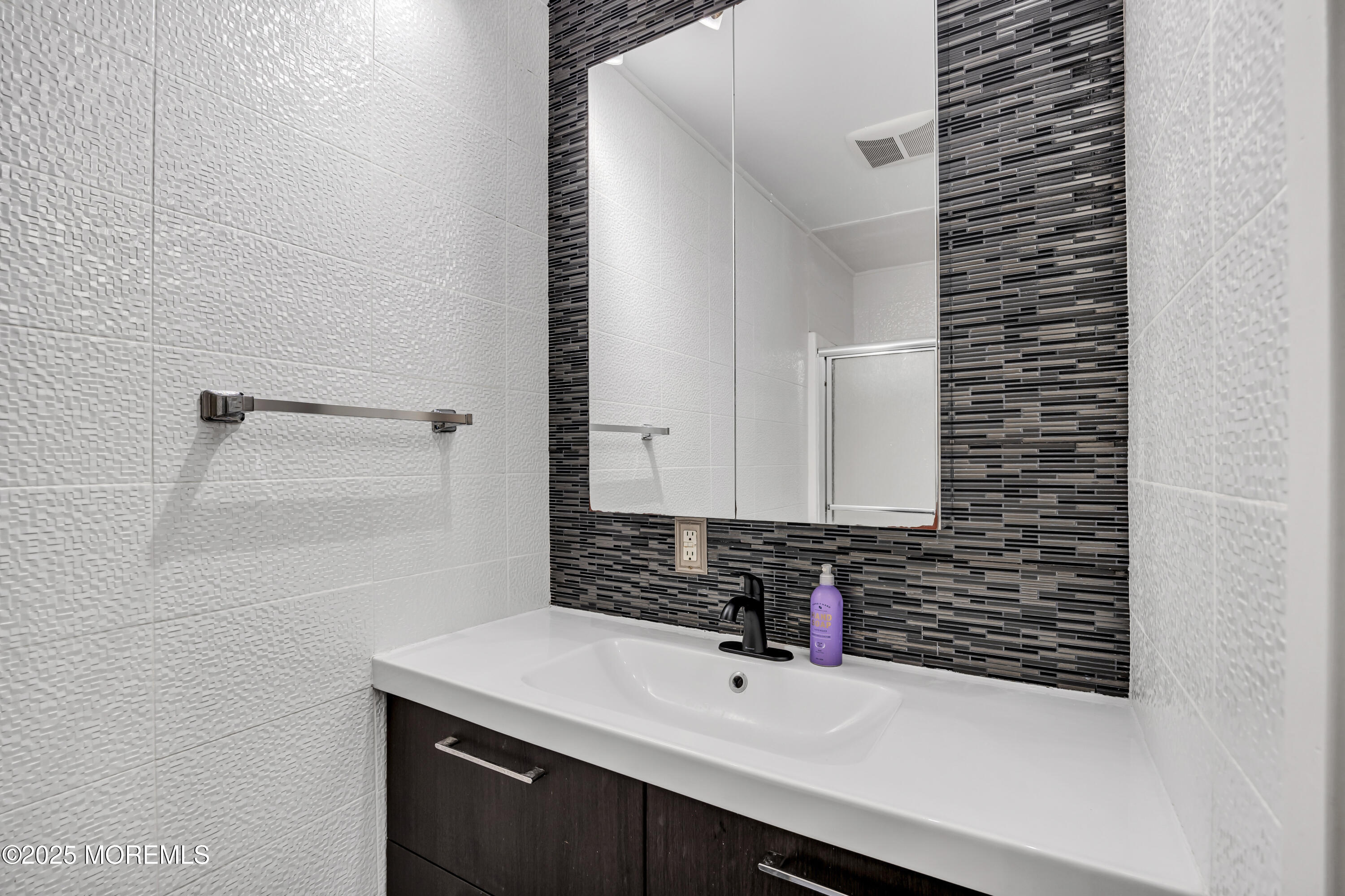 152 Redpine Loop, Old Bridge, NJ, 08857 image 15