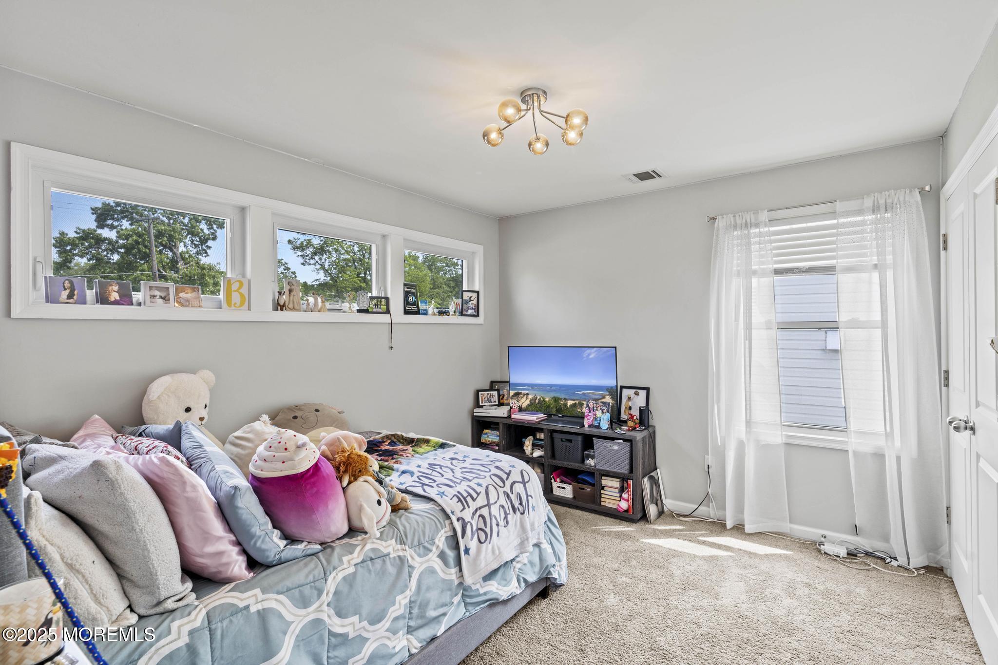 62 E 5th Street, Howell, NJ, 07731 image 32