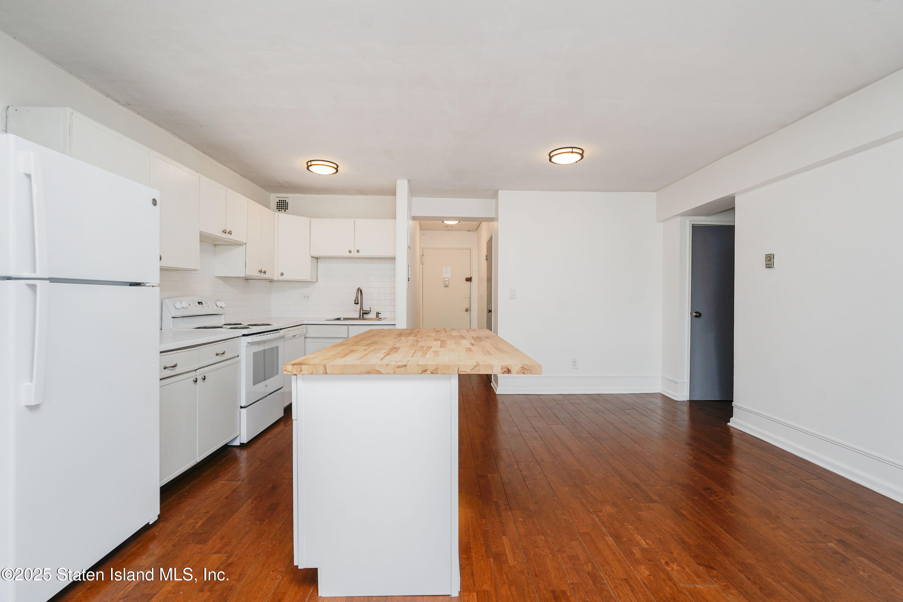 1160 Richmond Road 4e, Staten Island, NY, 10304 image 6
