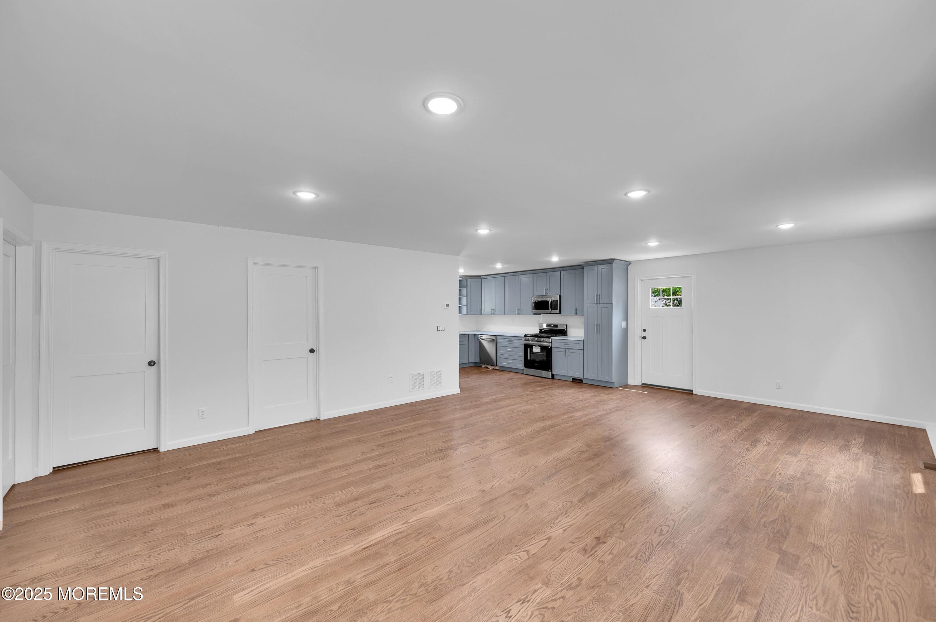 484 S Laurel Avenue, Hazlet, NJ, 07730