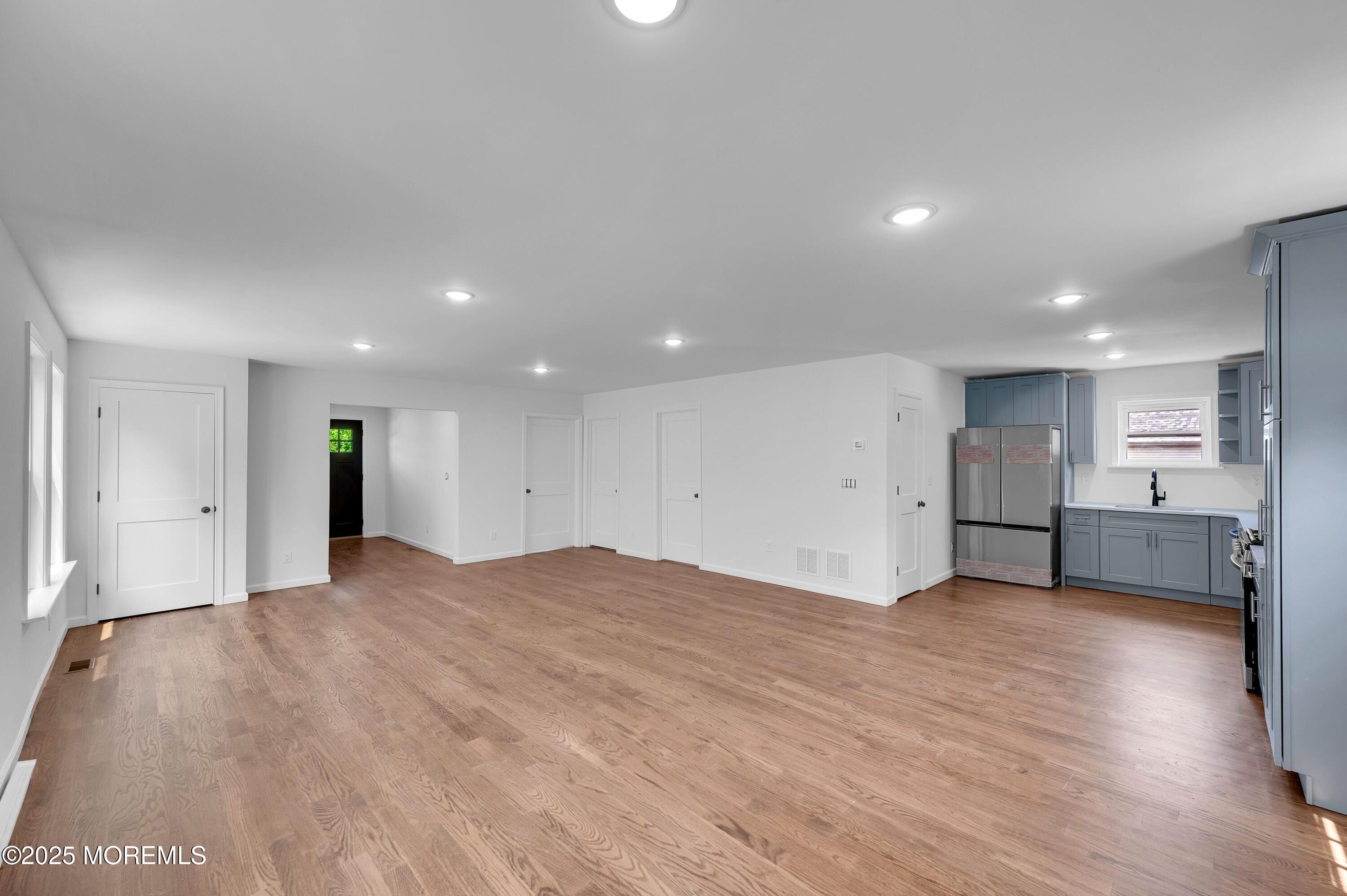 484 S Laurel Avenue, Hazlet, NJ, 07730