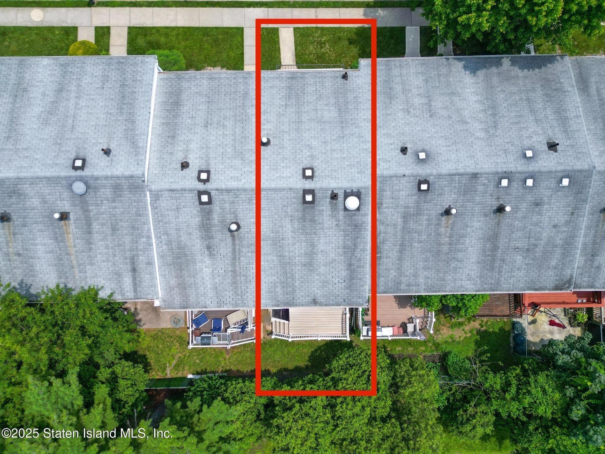 542 Golf View Court, Staten Island, NY, 10314 image 37