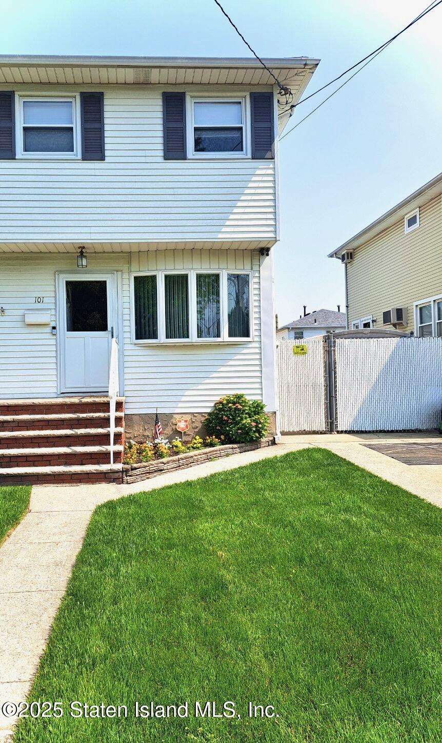 101 Delmore Street Image 2