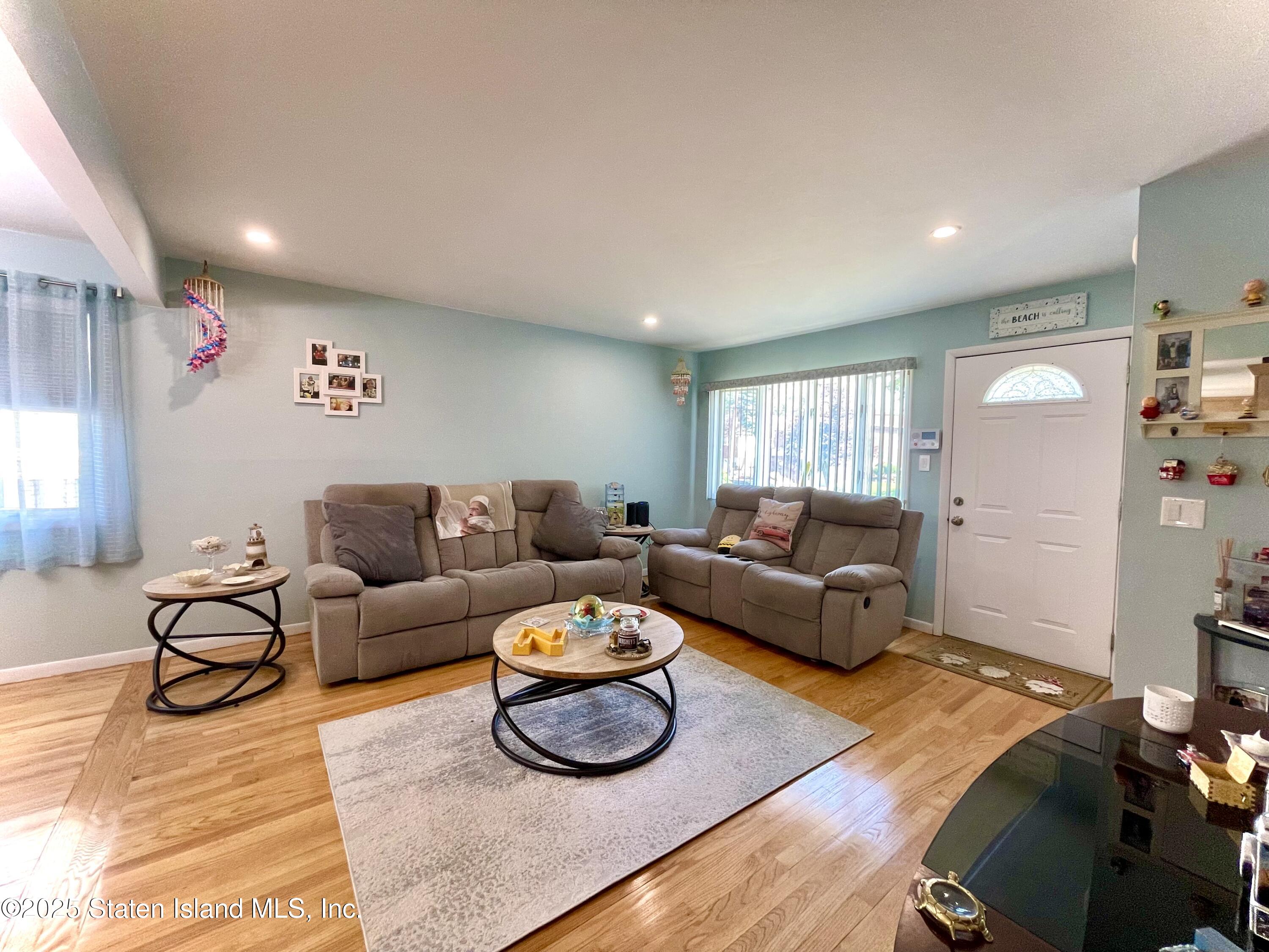 101 Delmore Street Image 5