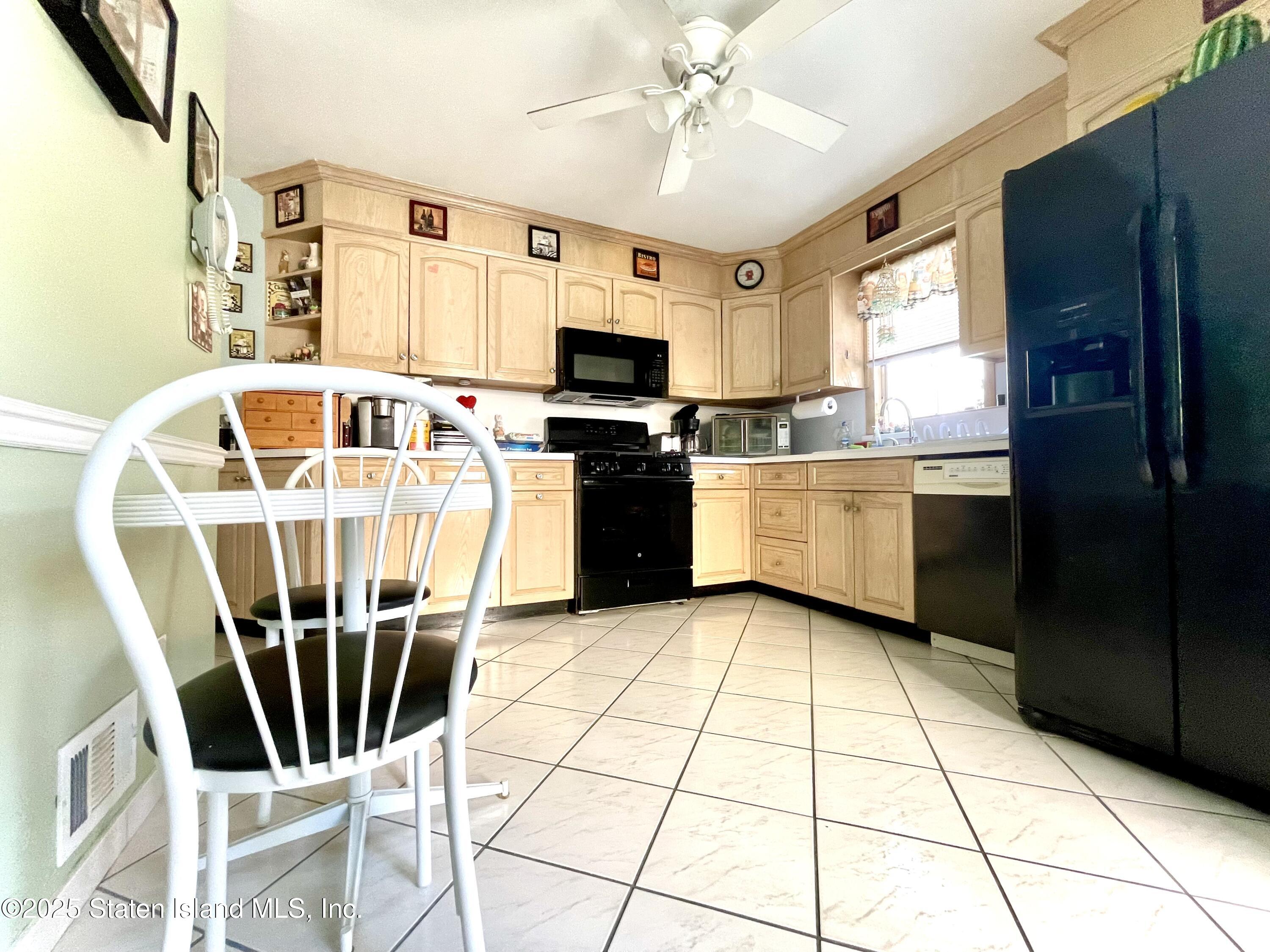 101 Delmore Street, Staten Island, NY, 10314 image 8