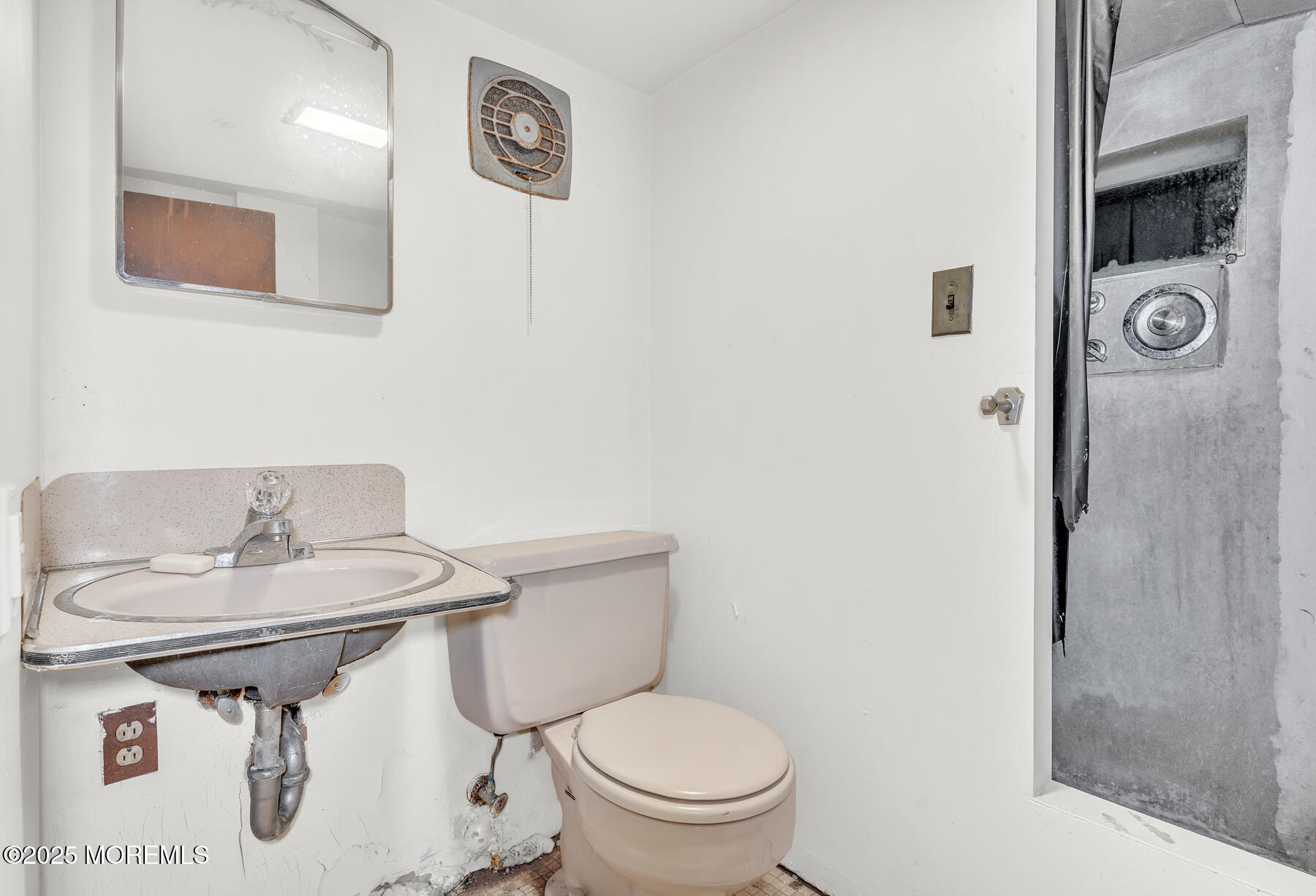 137 Seabreeze Way, Keansburg, NJ, 07734 image 25