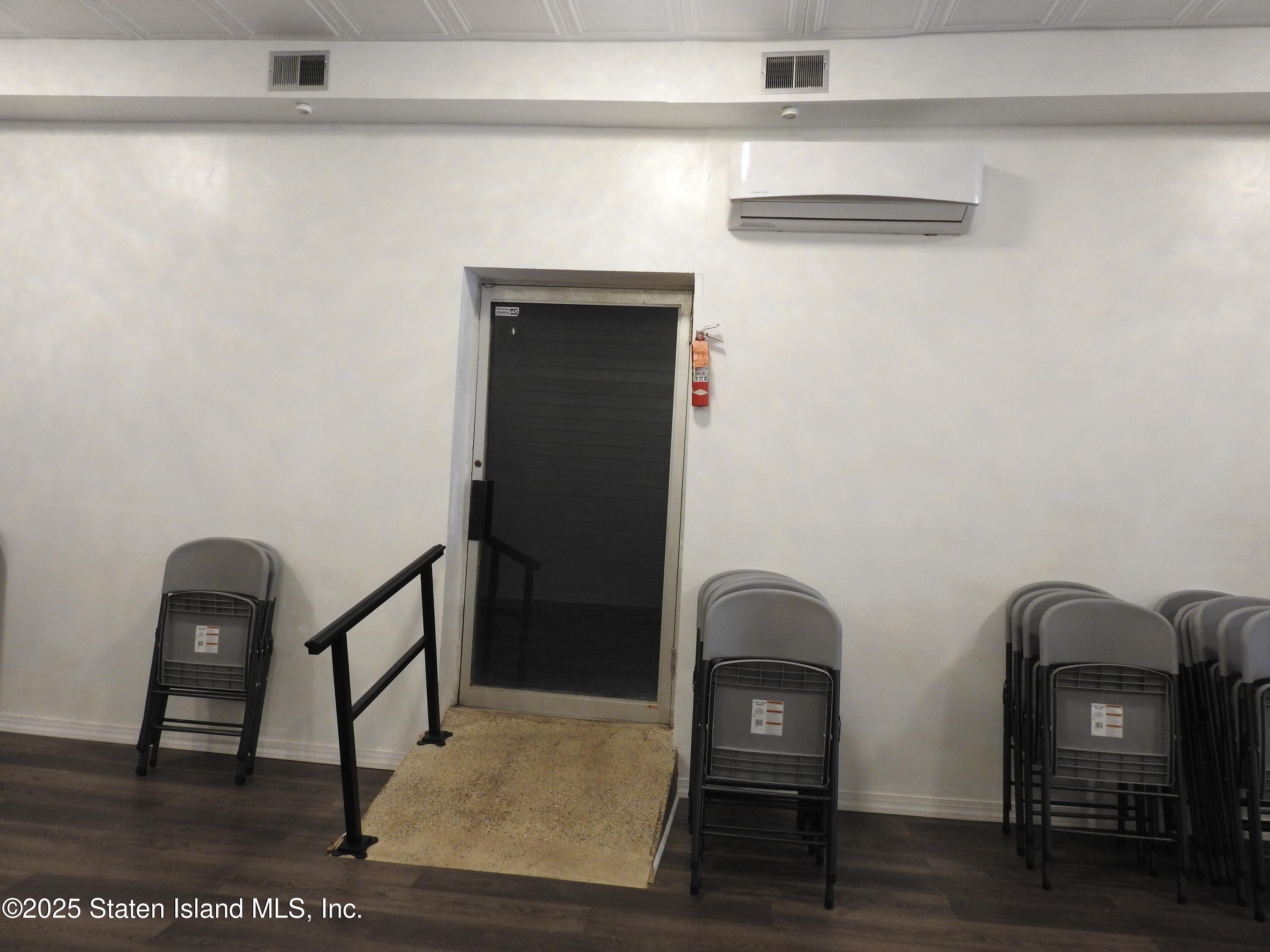 109 Brighton Avenue Image 3