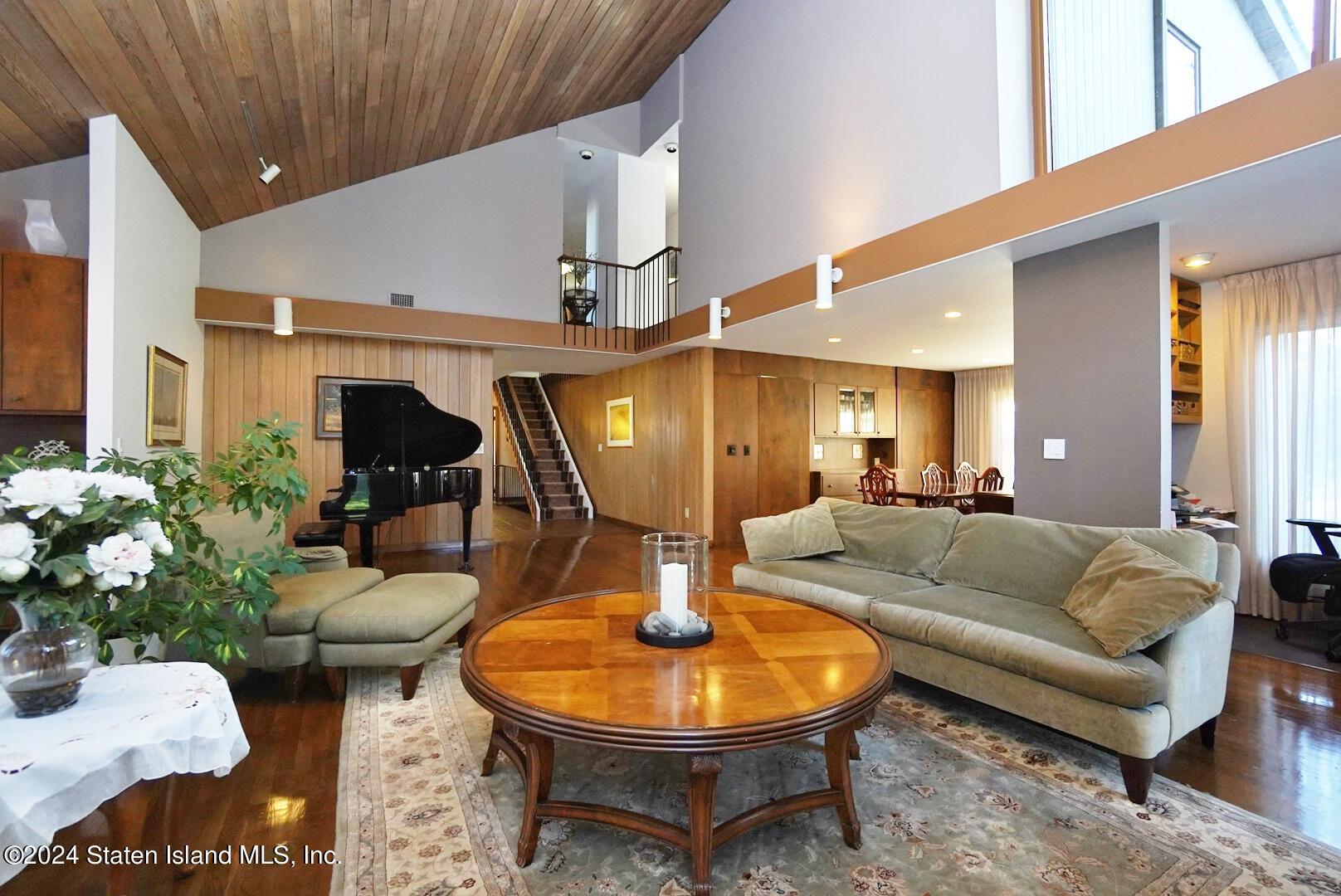 26 Ada Place Image 4