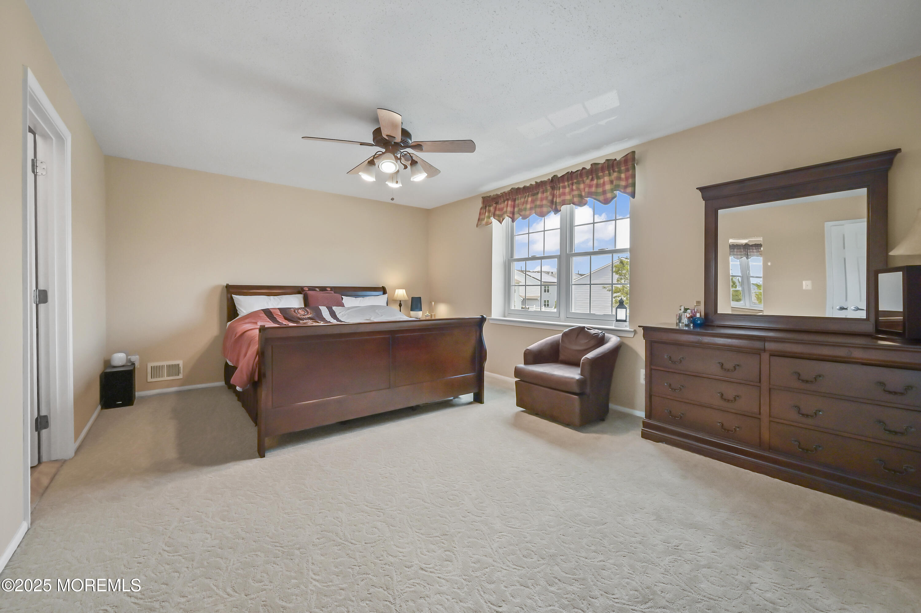 23 Woodpecker Way, Marlboro, NJ, 07746 image 11