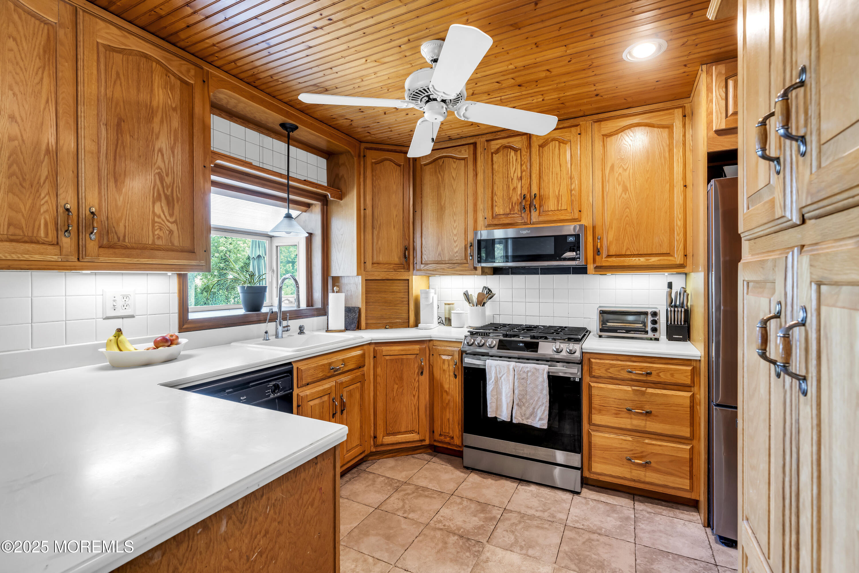 36 Wilson Drive, Howell, NJ, 07731 image 12