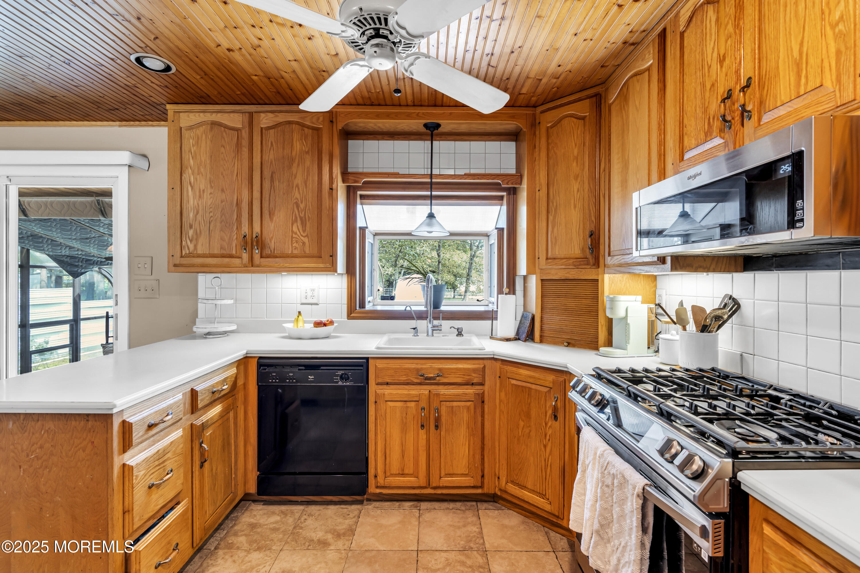 36 Wilson Drive, Howell, NJ, 07731 image 14