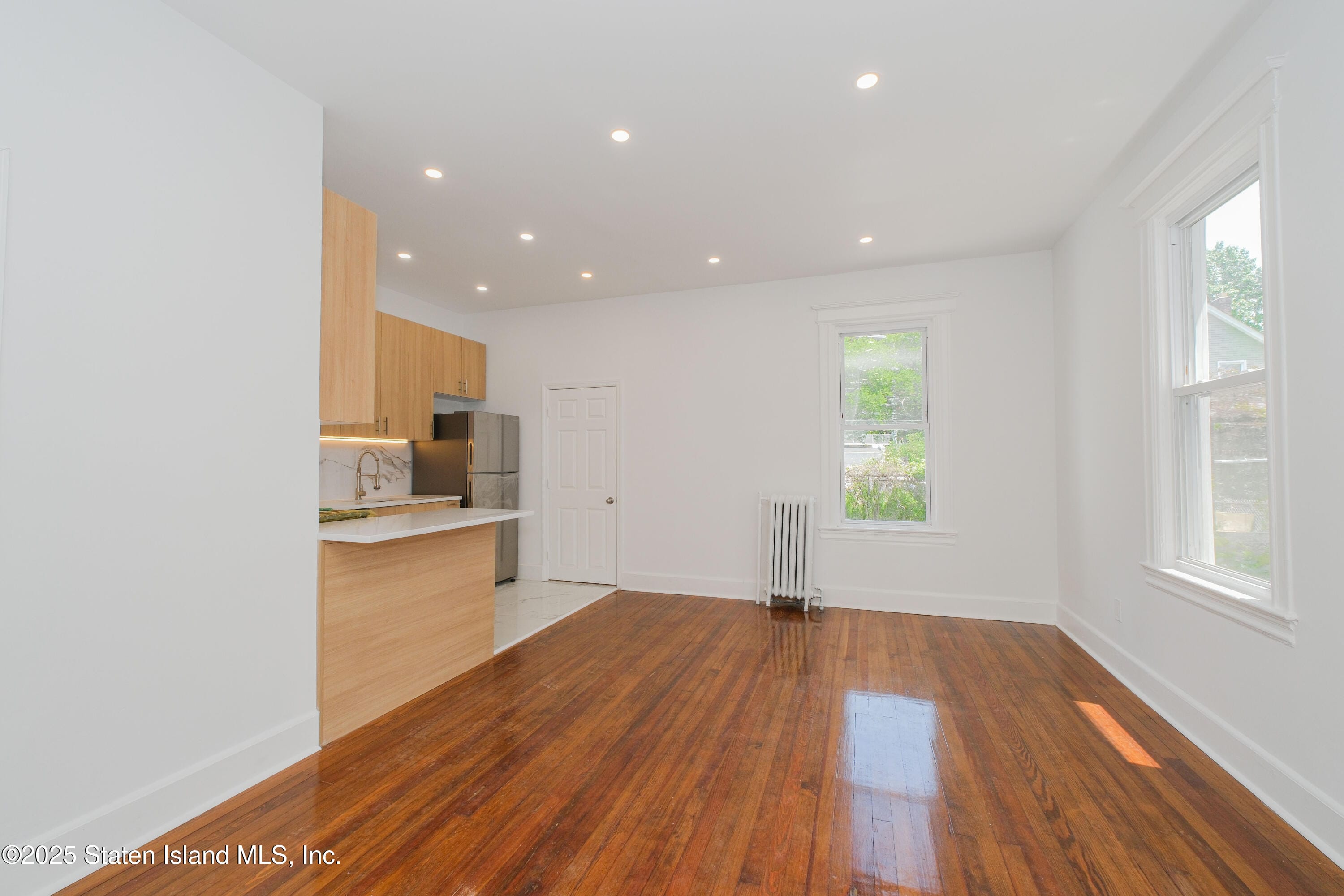 229 Gordon Street, Staten Island, NY, 10304 image 9