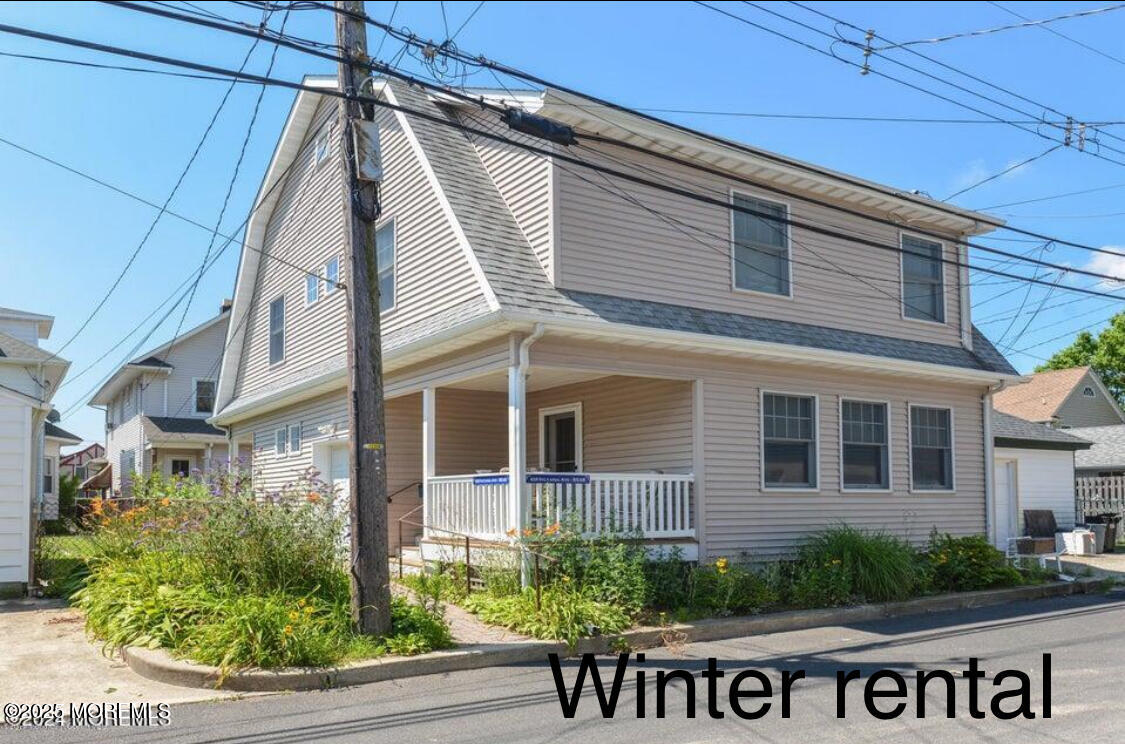 410 Sylvania Avenue Rear Image 2