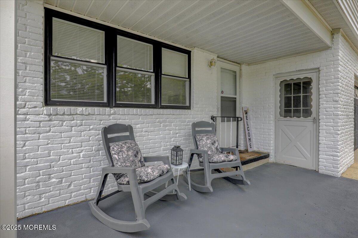 29 Sabinas Street Image 3