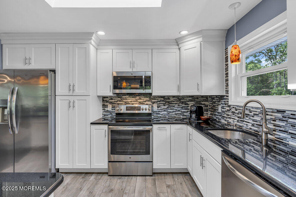 118 Megill Road, Farmingdale, NJ, 07727 image 16