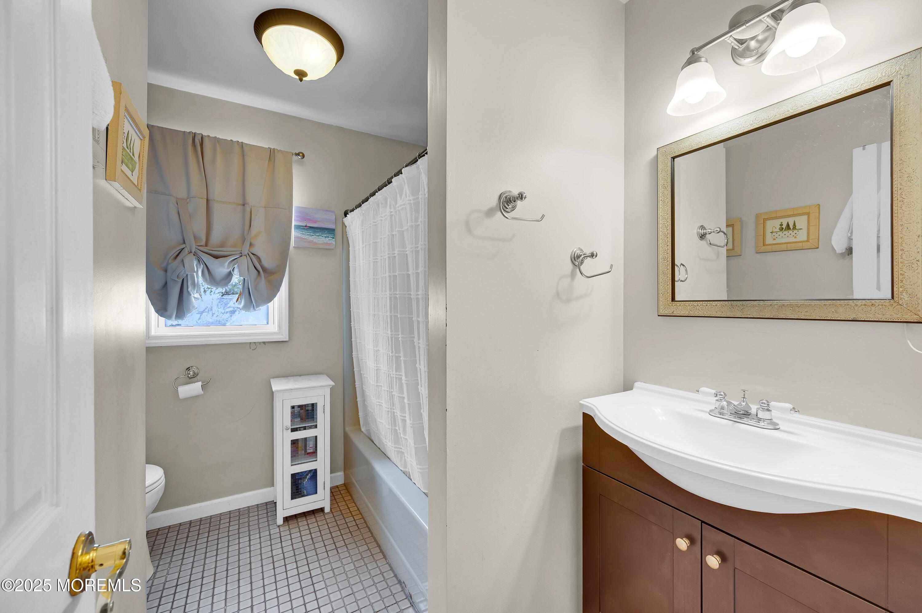40 Wood Street, Keansburg, NJ, 07734 image 23