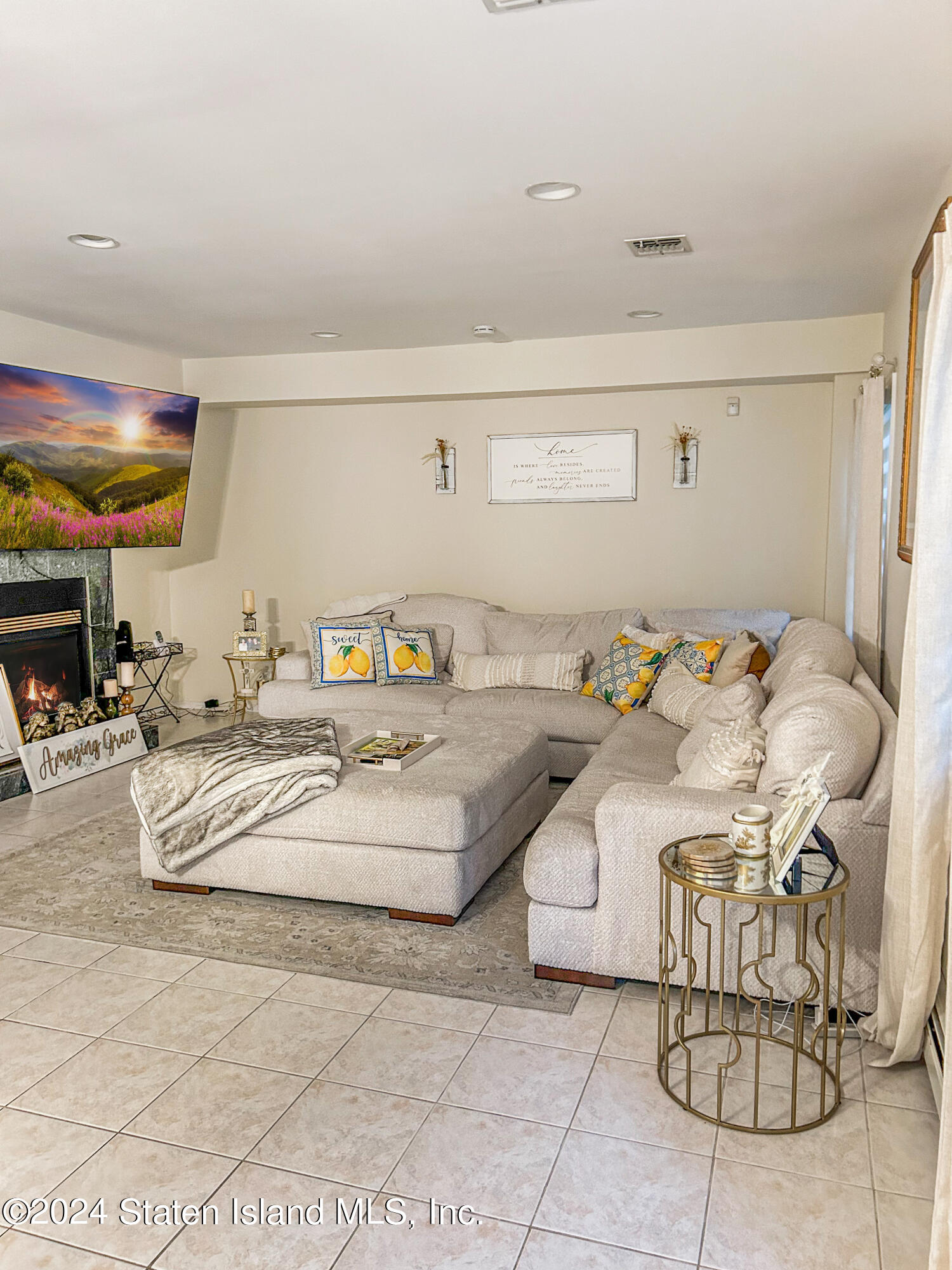 24 Sapphire Court, Staten Island, NY, 10307 image 9