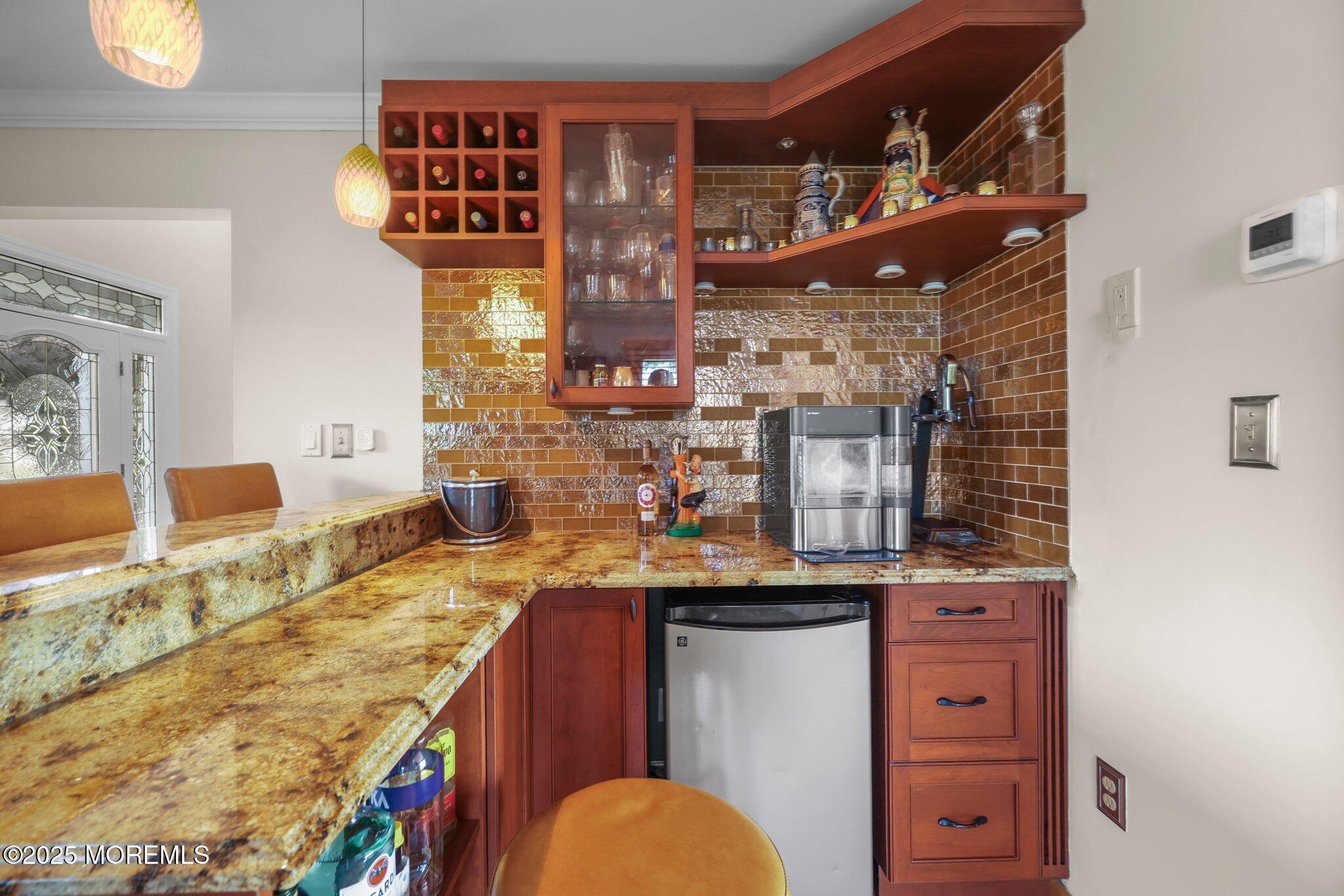 60 Essex Circle, Manalapan, NJ, 07726 image 32