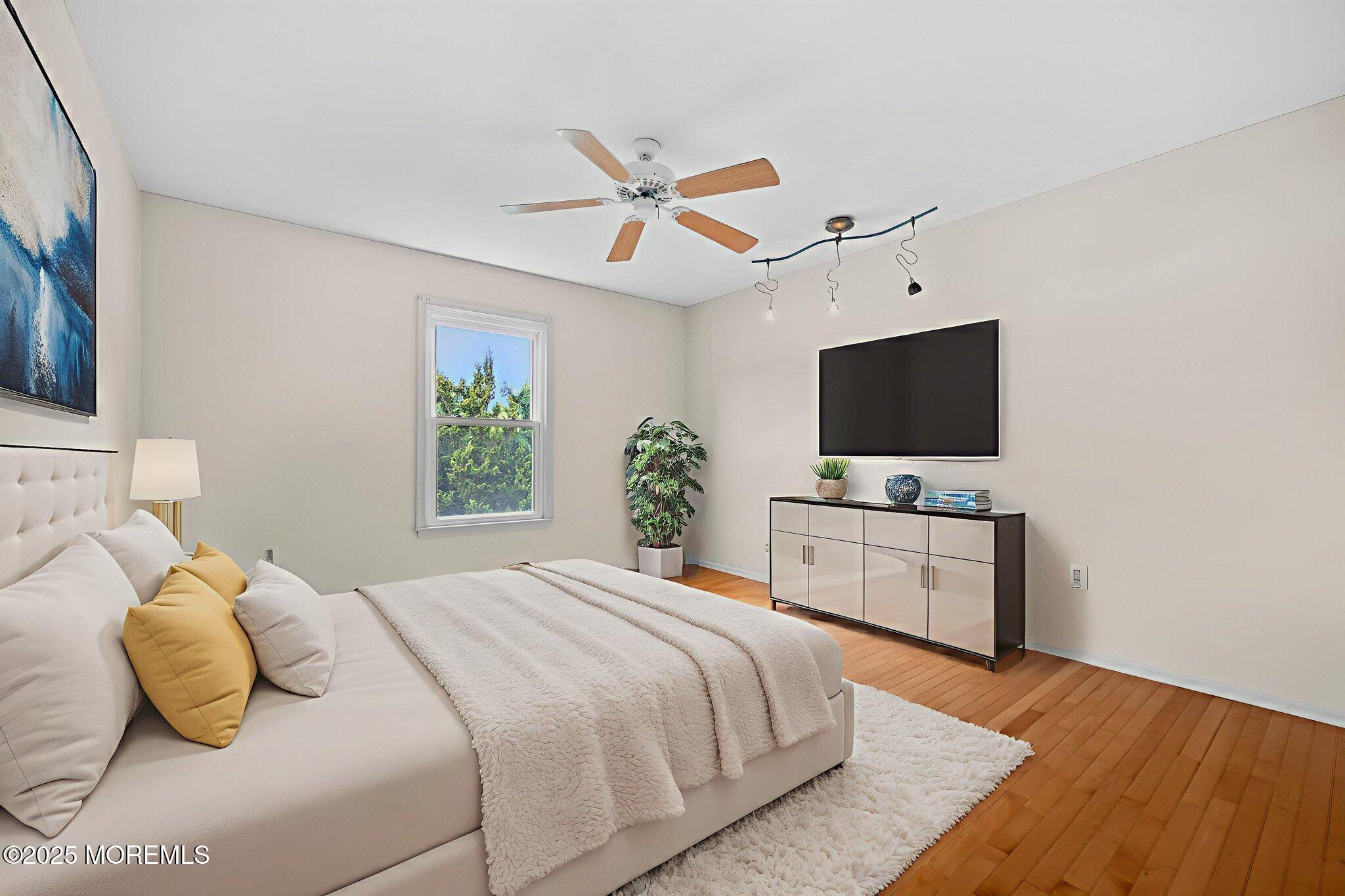 60 Essex Circle, Manalapan, NJ, 07726 image 47