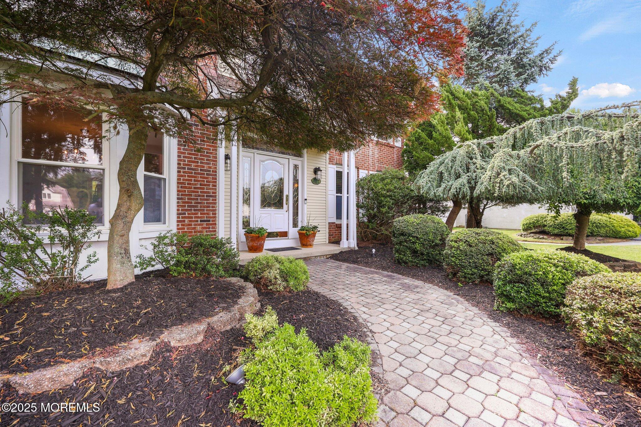60 Essex Circle, Manalapan, NJ, 07726 image 8