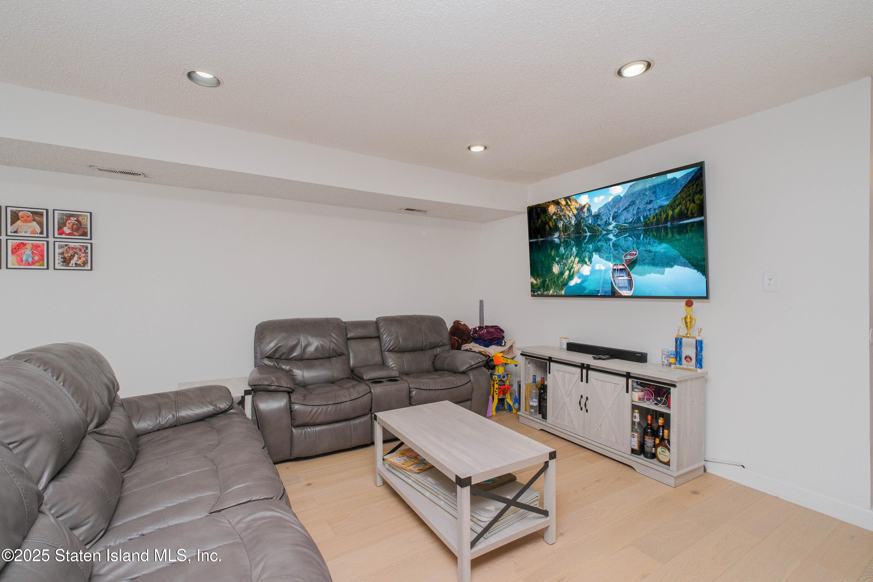 9 Rolling Hill Green, Staten Island, NY, 10312 image 7