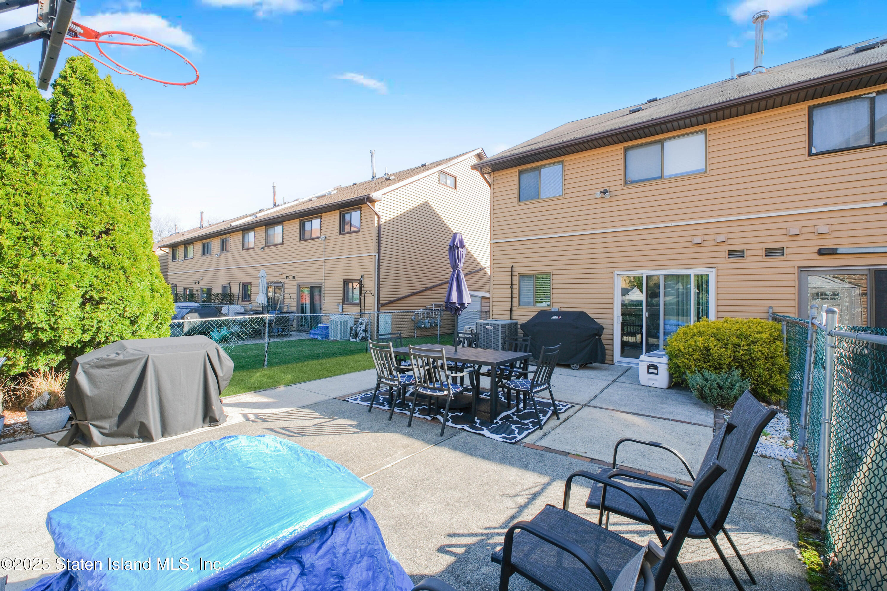 9 Rolling Hill Green, Staten Island, NY, 10312 image 33