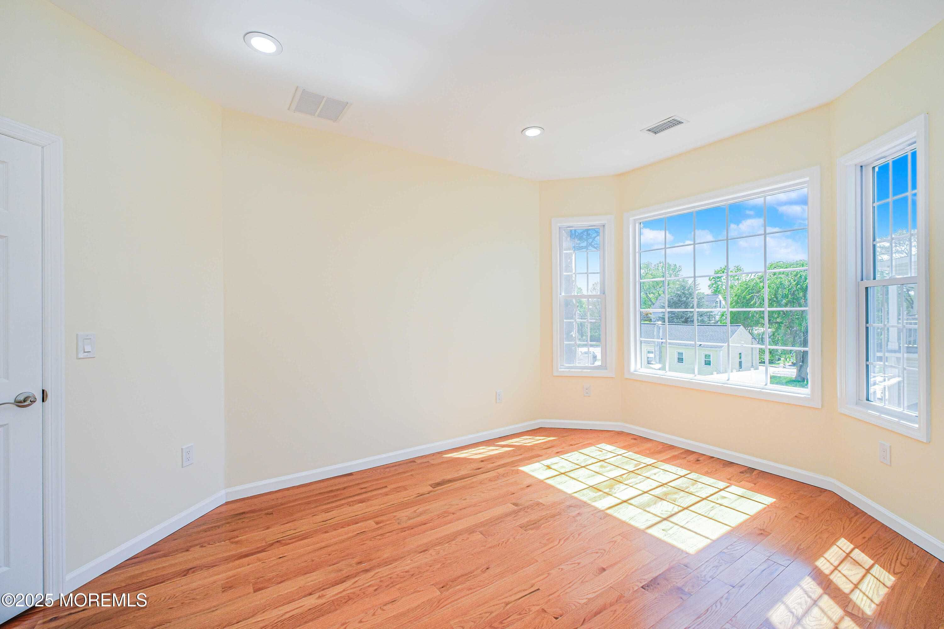 147 Old Bridge Tpke, East Brunswick, NJ, 08816 image 26