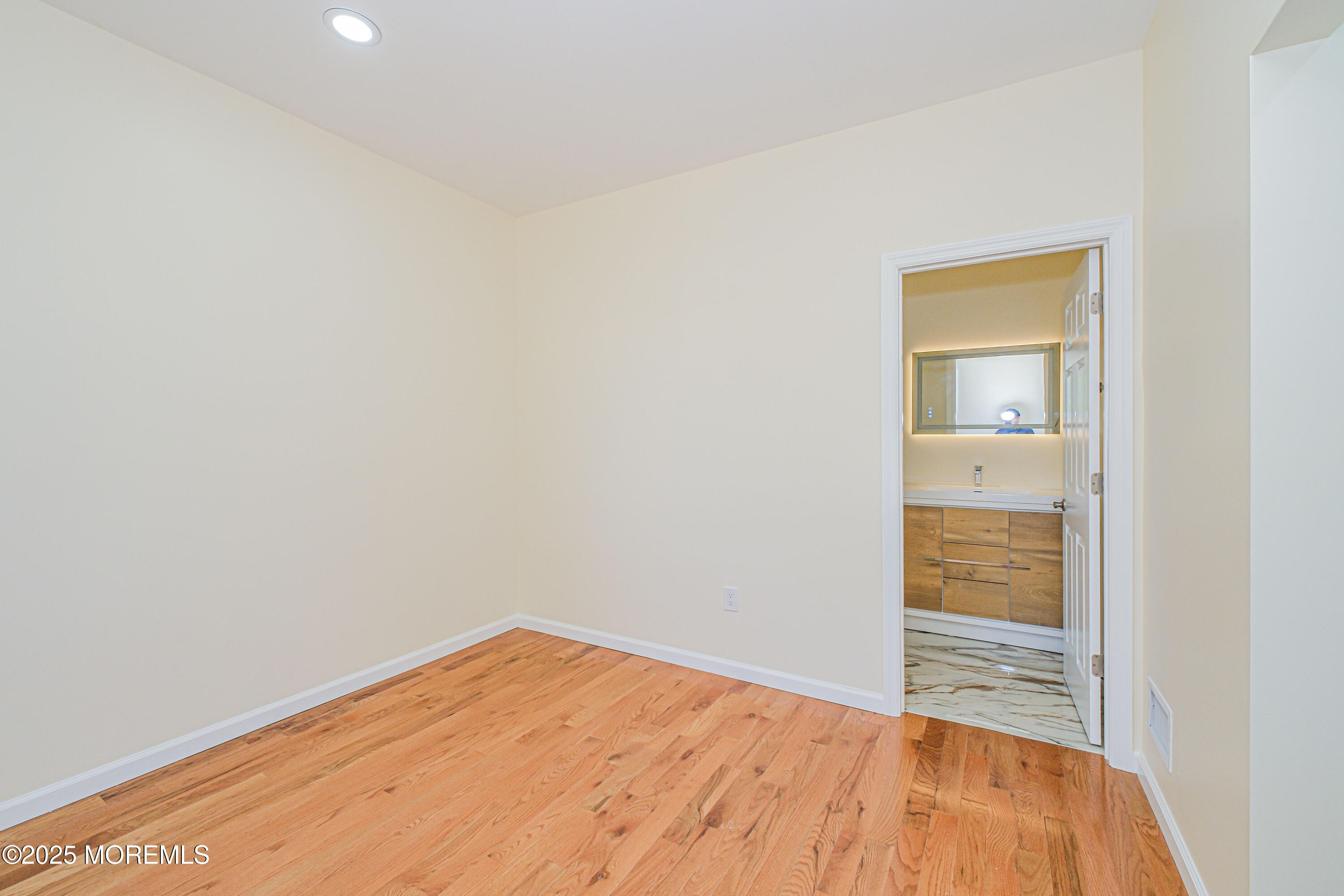 147 Old Bridge Tpke, East Brunswick, NJ, 08816 image 30