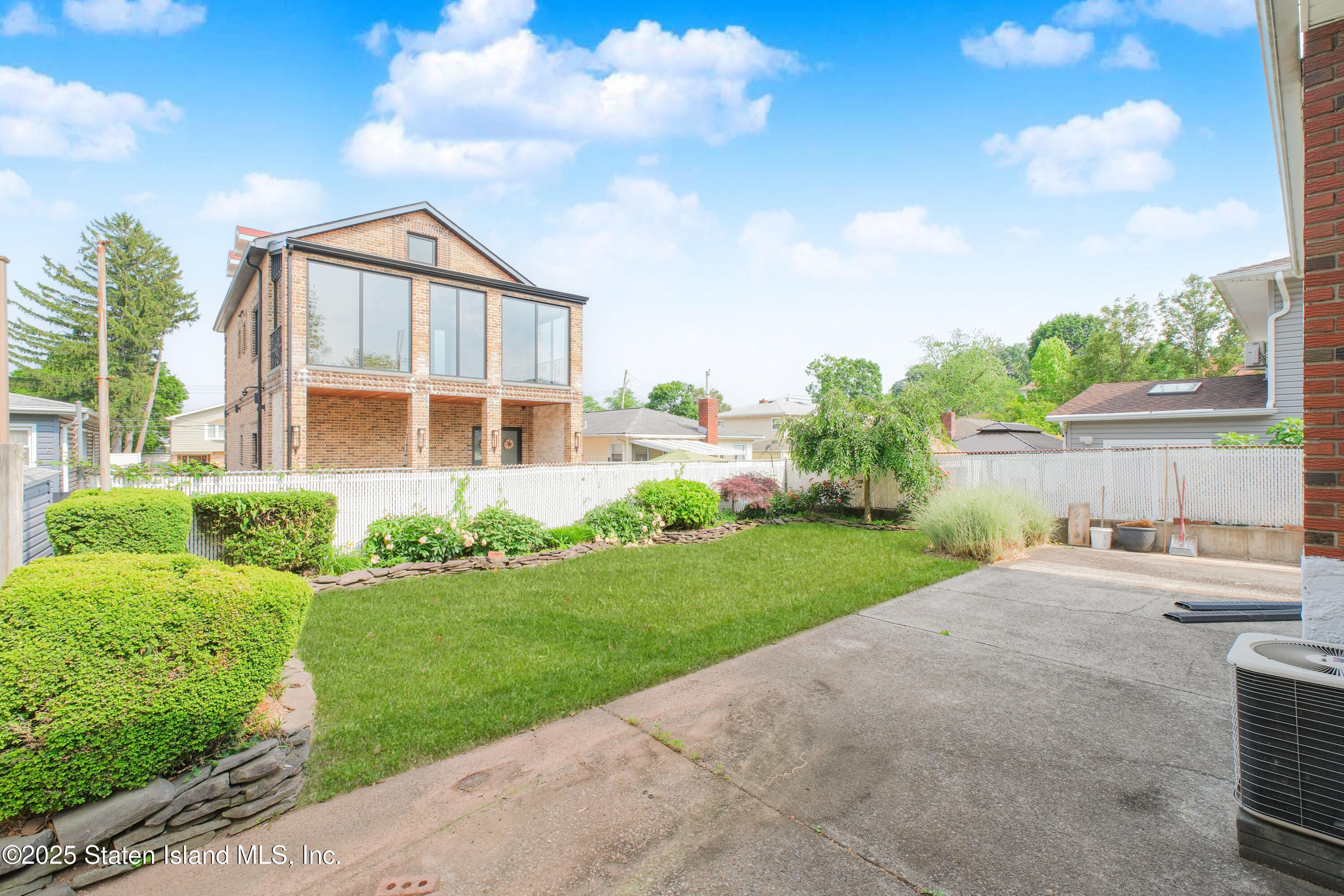 33 Hunter Street, Staten Island, NY, 10304 image 15