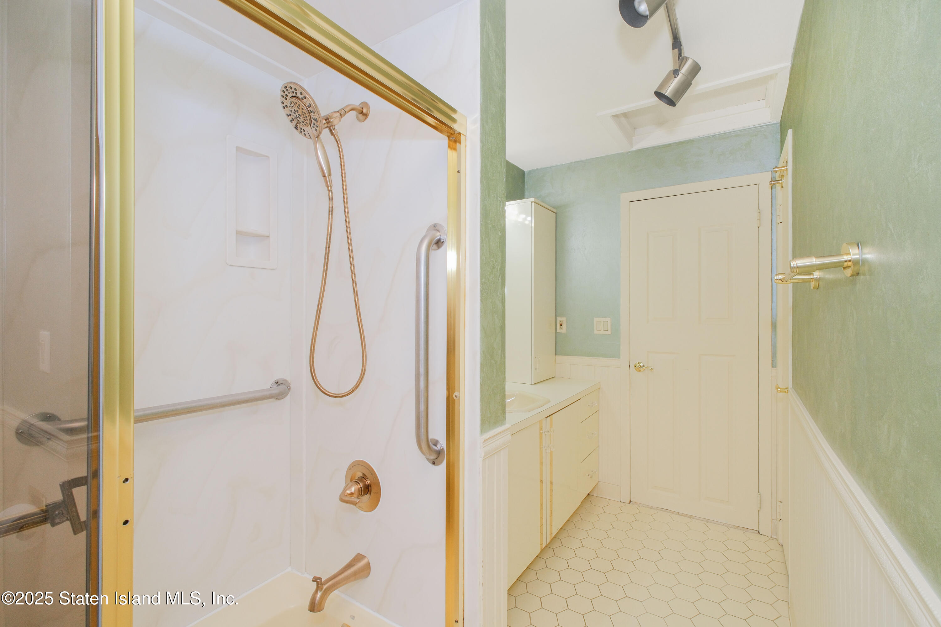 33 Hunter Street, Staten Island, NY, 10304 image 26