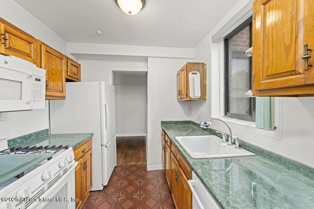 830 Howard Avenue 4h, Staten Island, NY, 10301 image 13