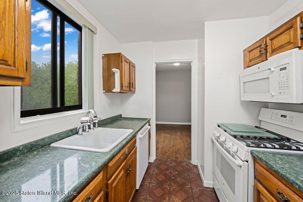 830 Howard Avenue 4h, Staten Island, NY, 10301 image 14