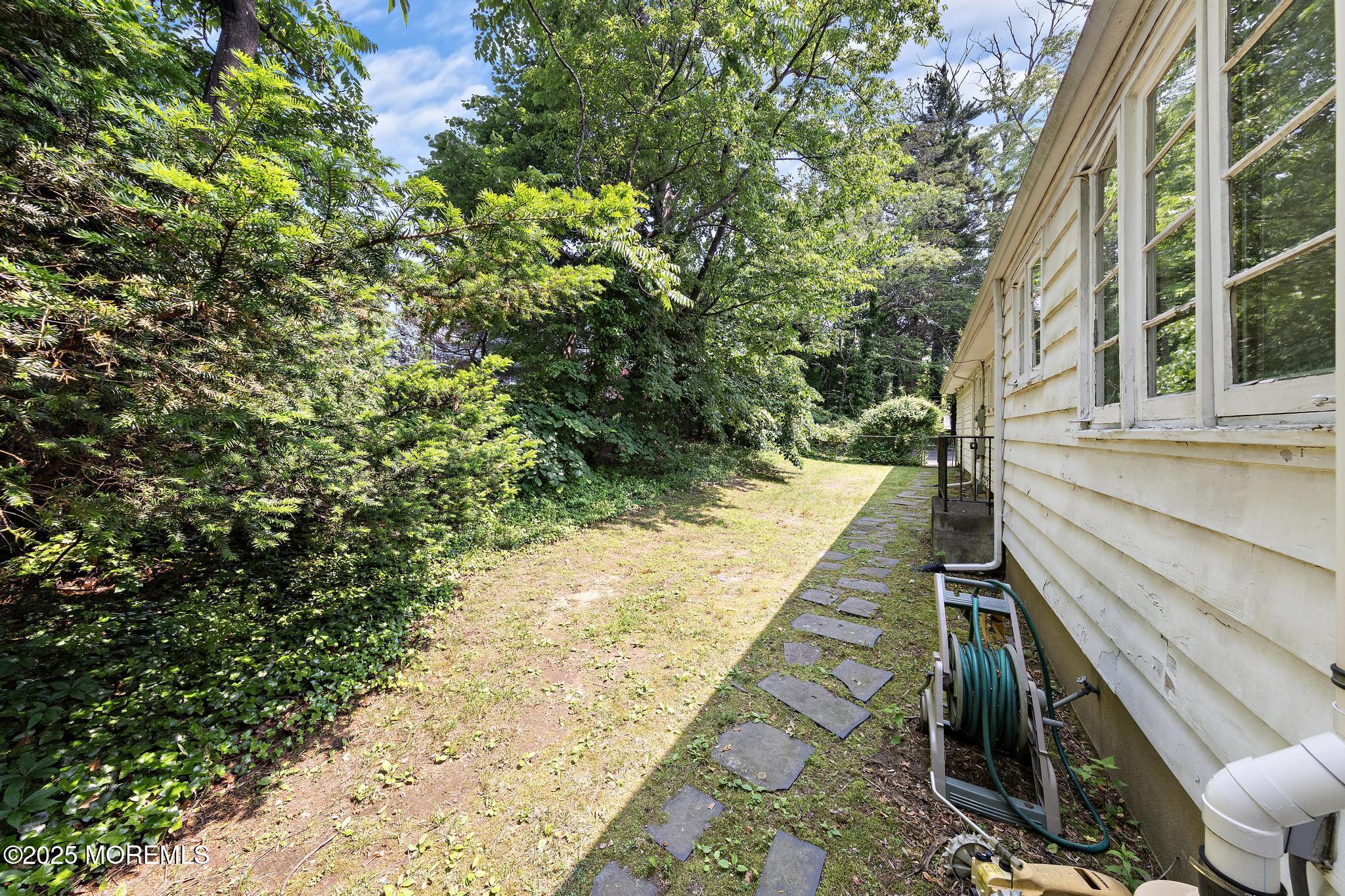 23 Fox Hill Drive, Little Silver, NJ, 07739 image 9