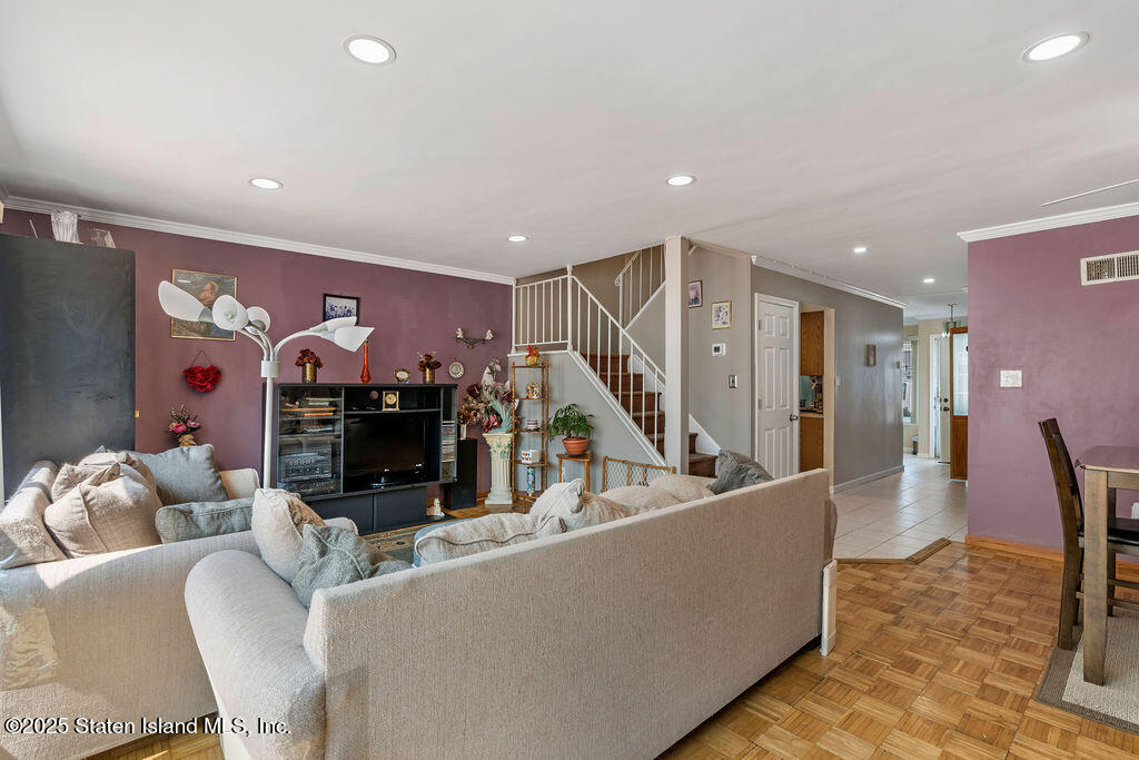234 Dover Green, Staten Island, NY, 10312 image 6
