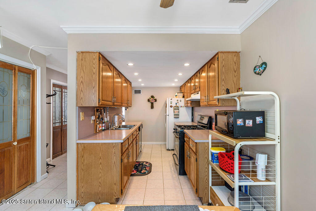 234 Dover Green, Staten Island, NY, 10312 image 7