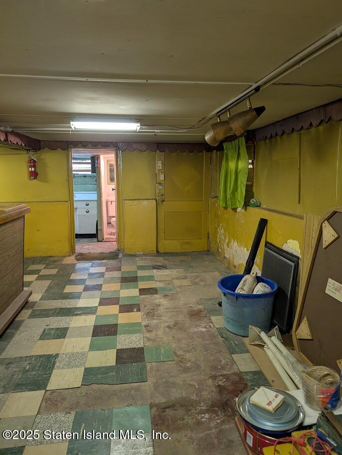 2011 Clove Road, Staten Island, NY, 10304 image 12