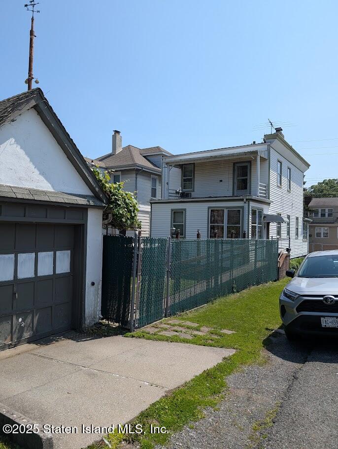 2011 Clove Road, Staten Island, NY, 10304 image 32