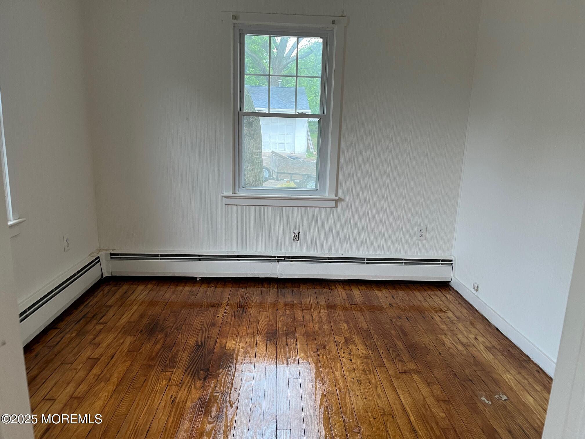 724 W Bay Avenue Image 4