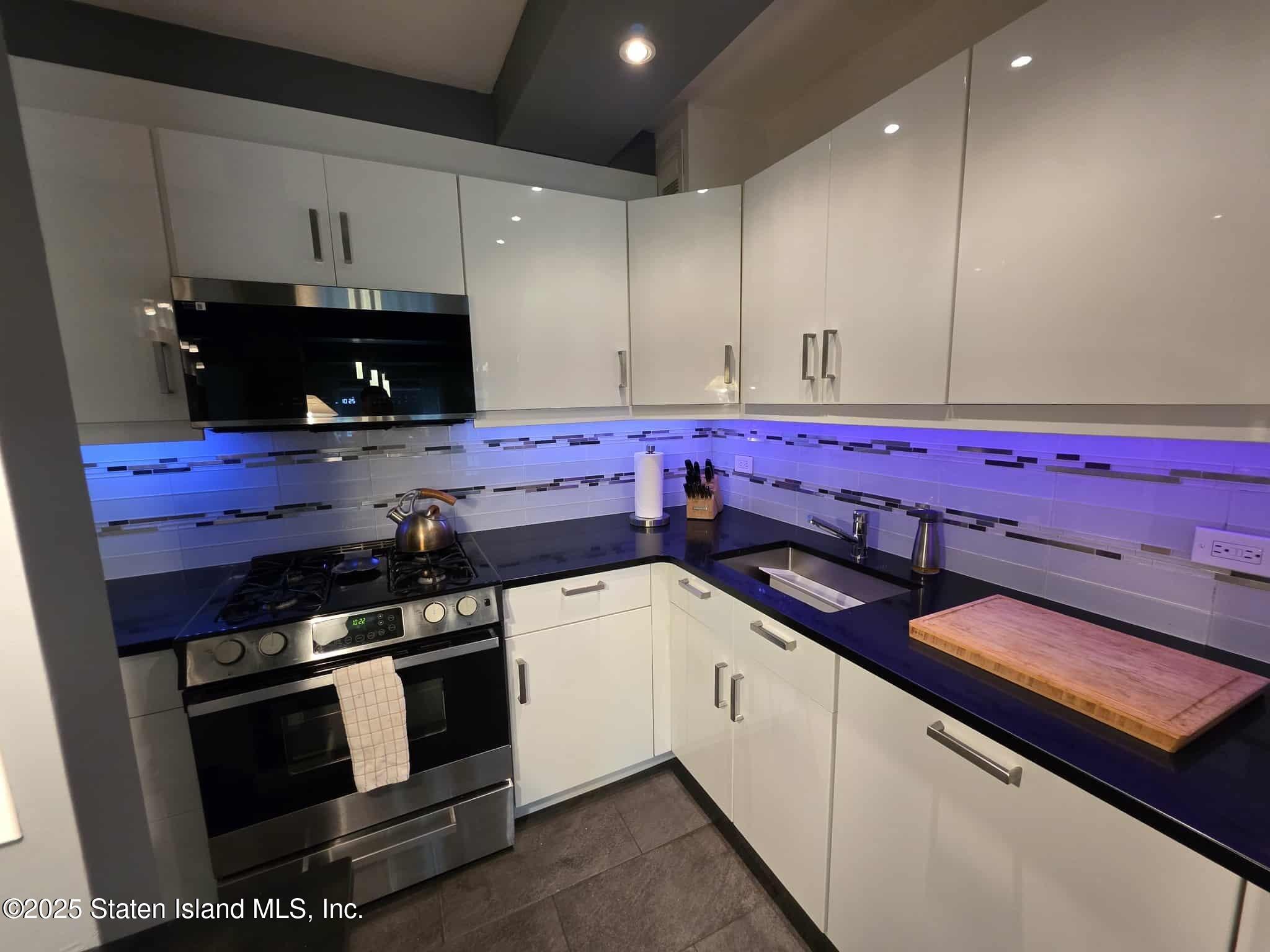 20 Cliff Street 2h, Staten Island, NY, 10305 image 10