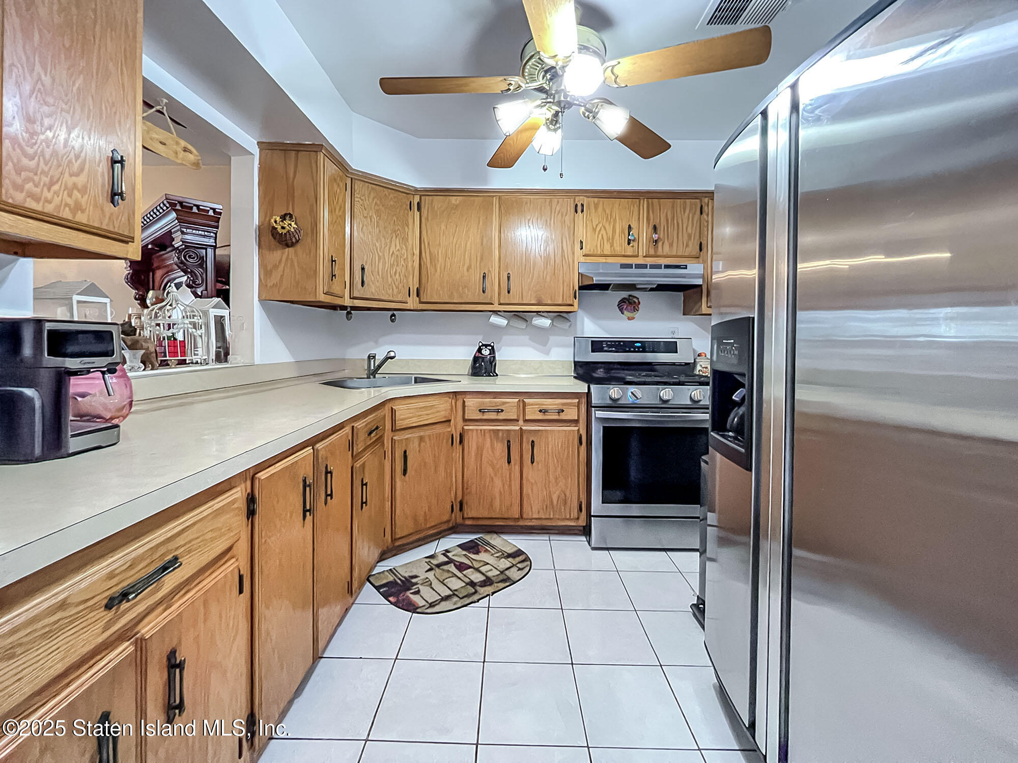 39 Poets Circle, Staten Island, NY, 10312 image 6