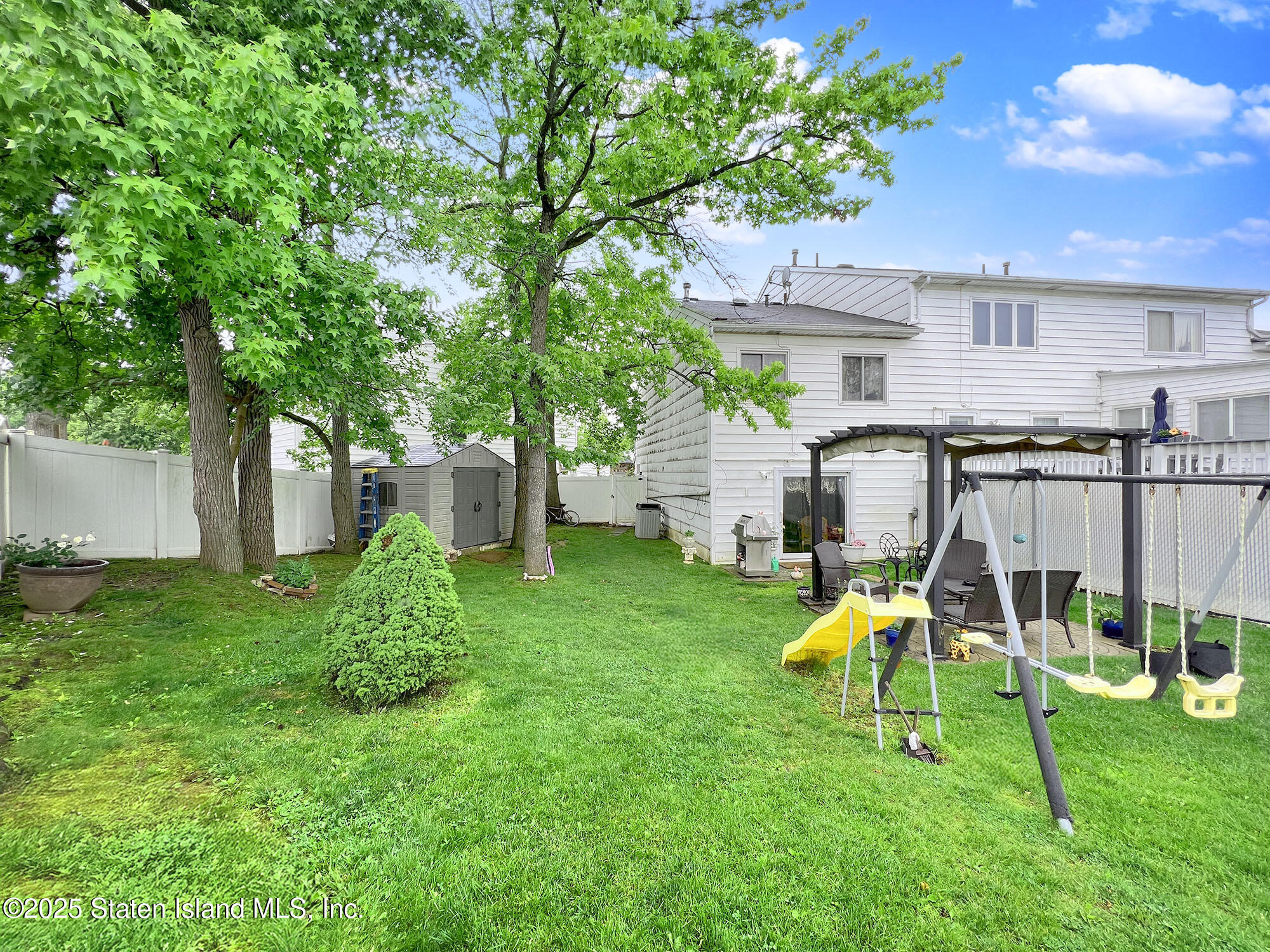 39 Poets Circle, Staten Island, NY, 10312 image 14