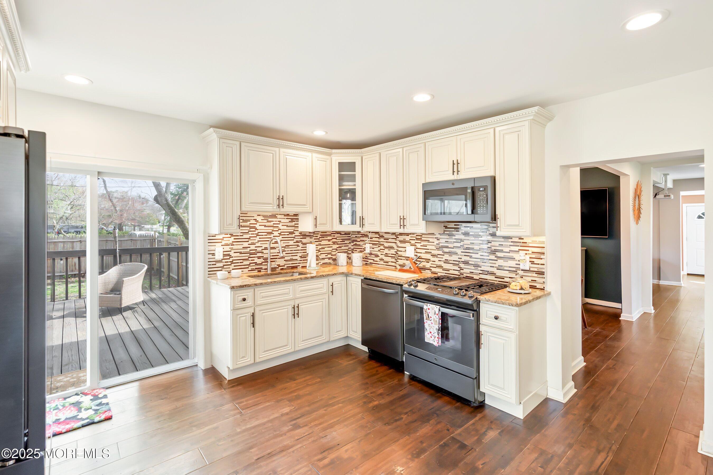 564 Marlboro Road, Old Bridge, NJ, 08857 image 17