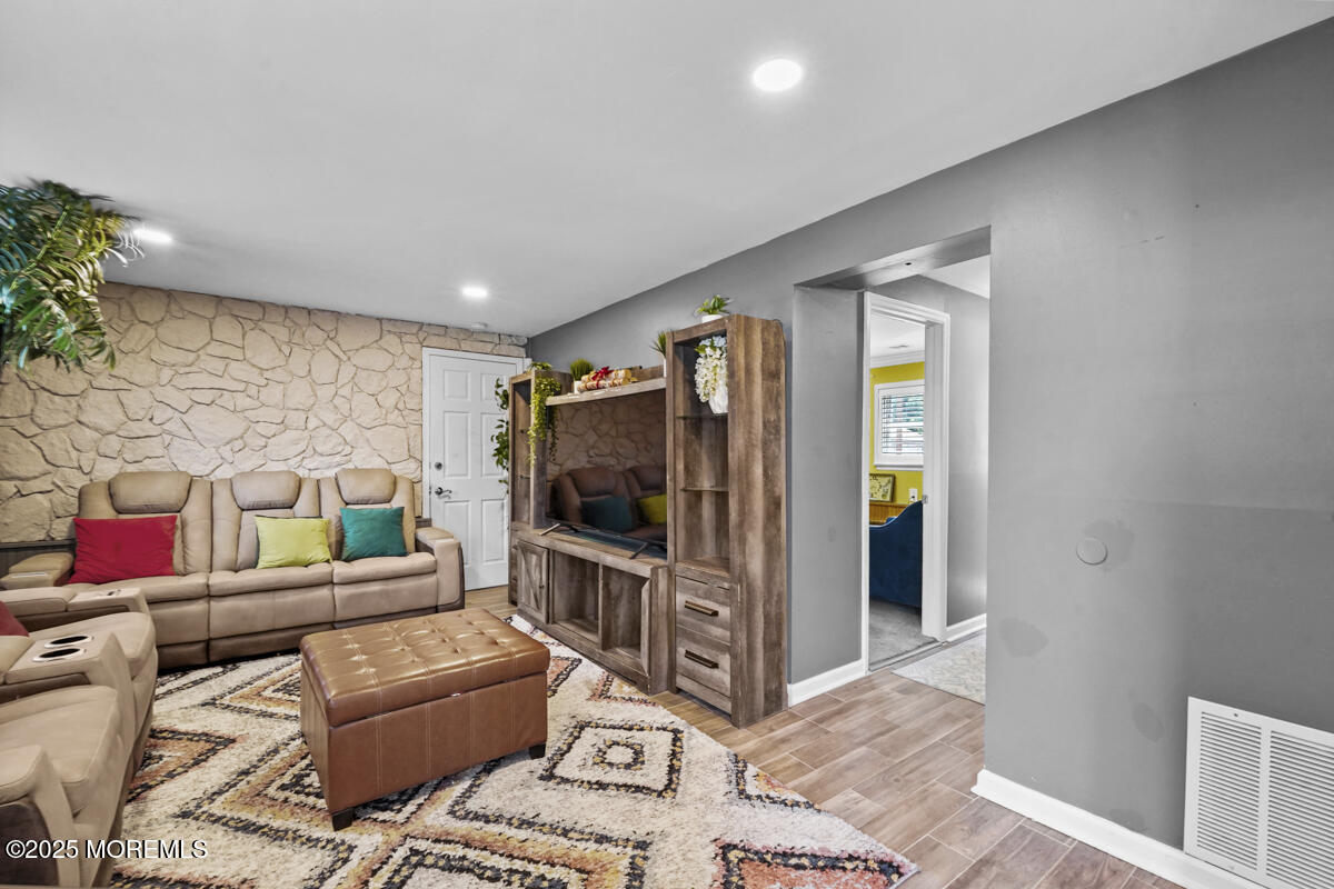 50 Burton Drive, Howell, NJ, 07731 image 23