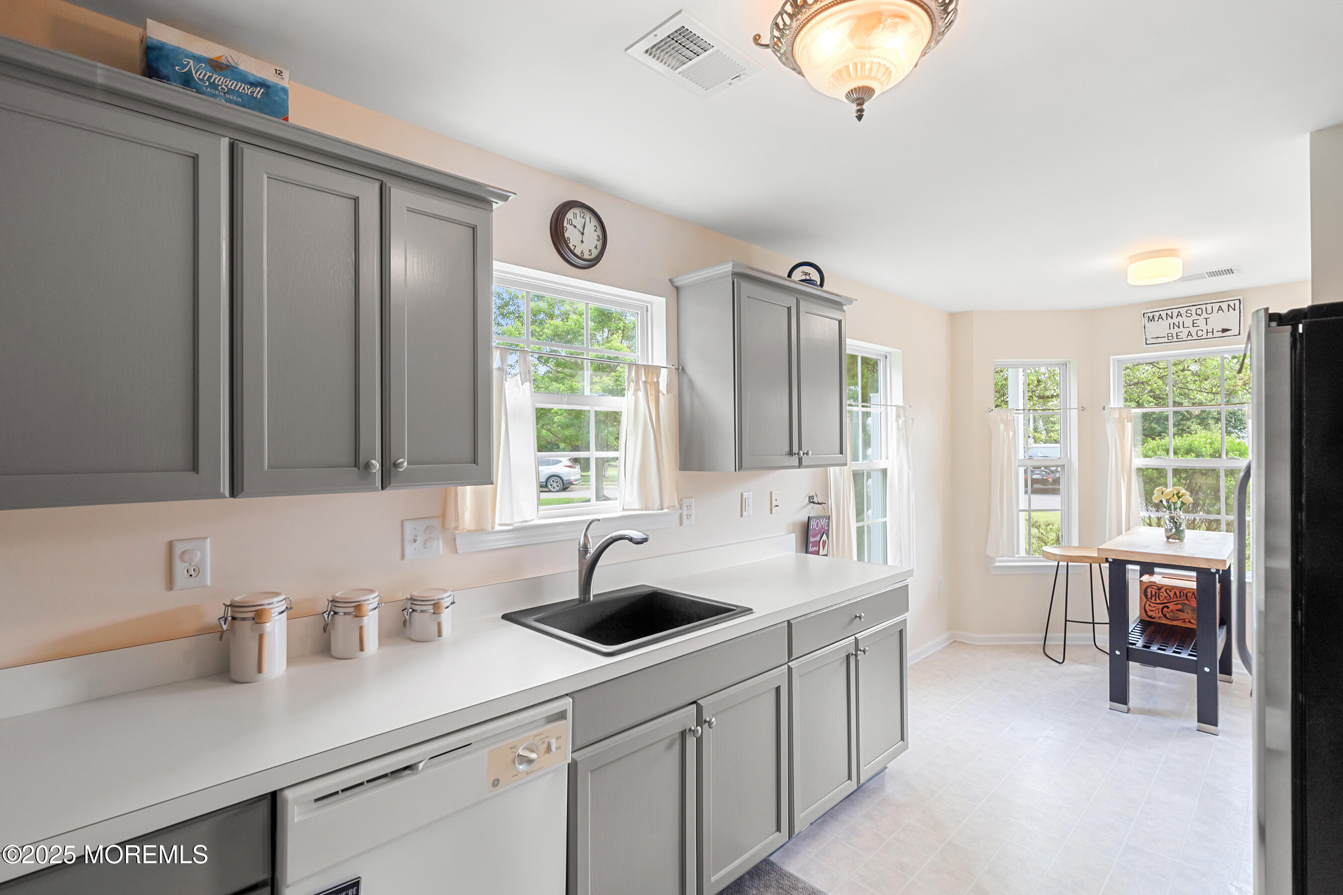 1 Maywood Run, Tinton Falls, NJ, 07753 image 13