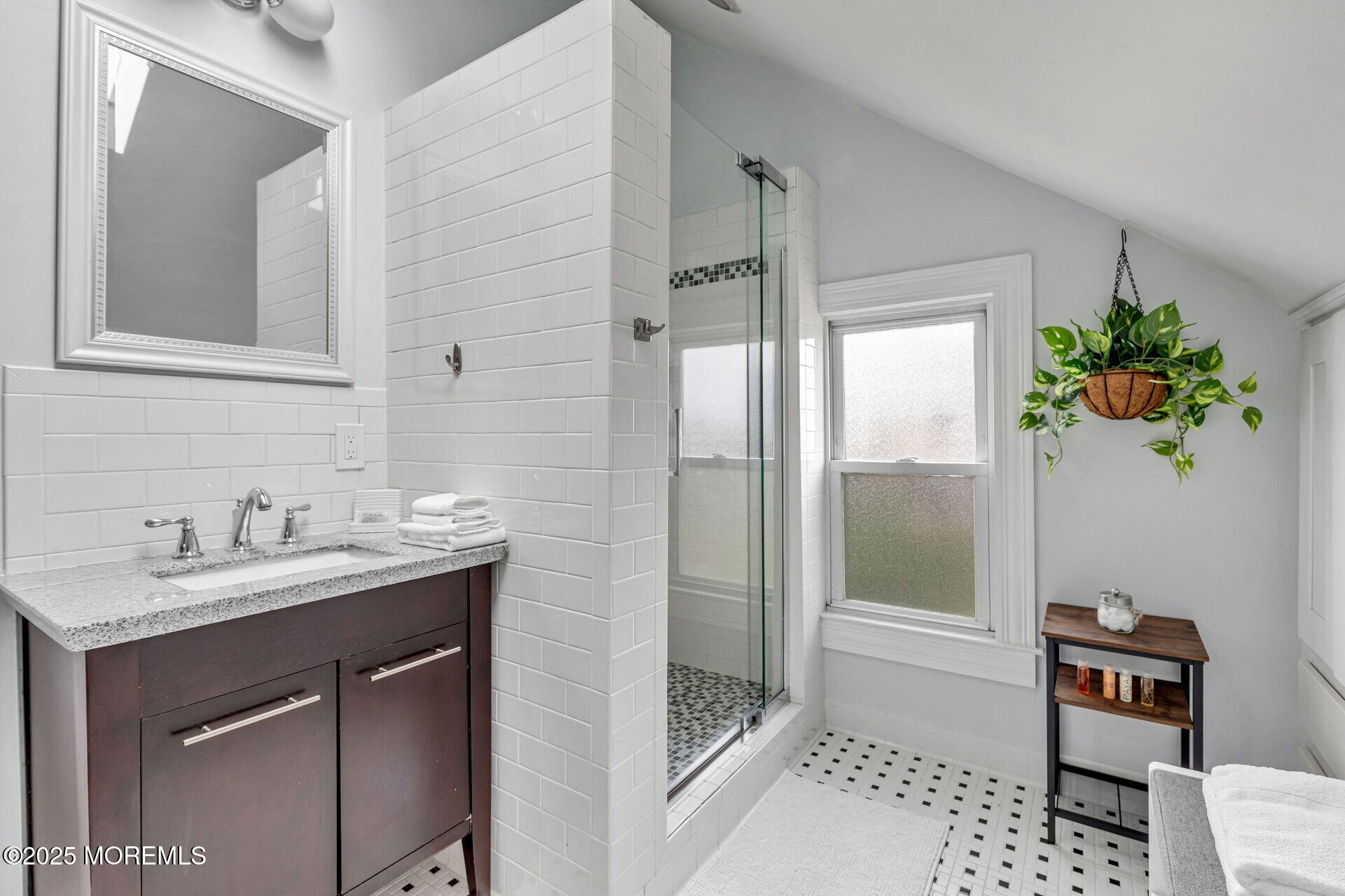 51 Oakland Street, Red Bank, NJ, 07701 image 27
