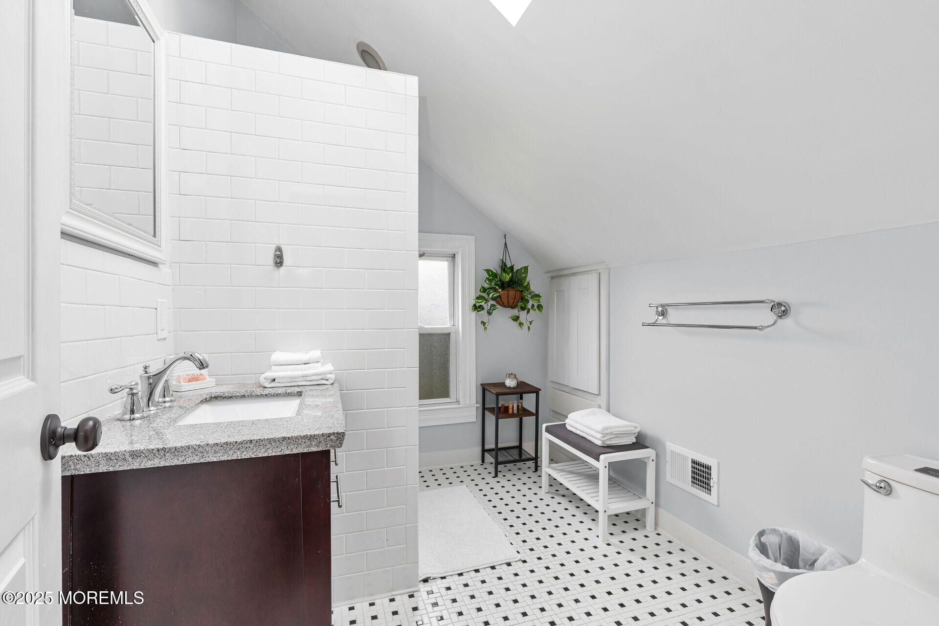 51 Oakland Street, Red Bank, NJ, 07701 image 26