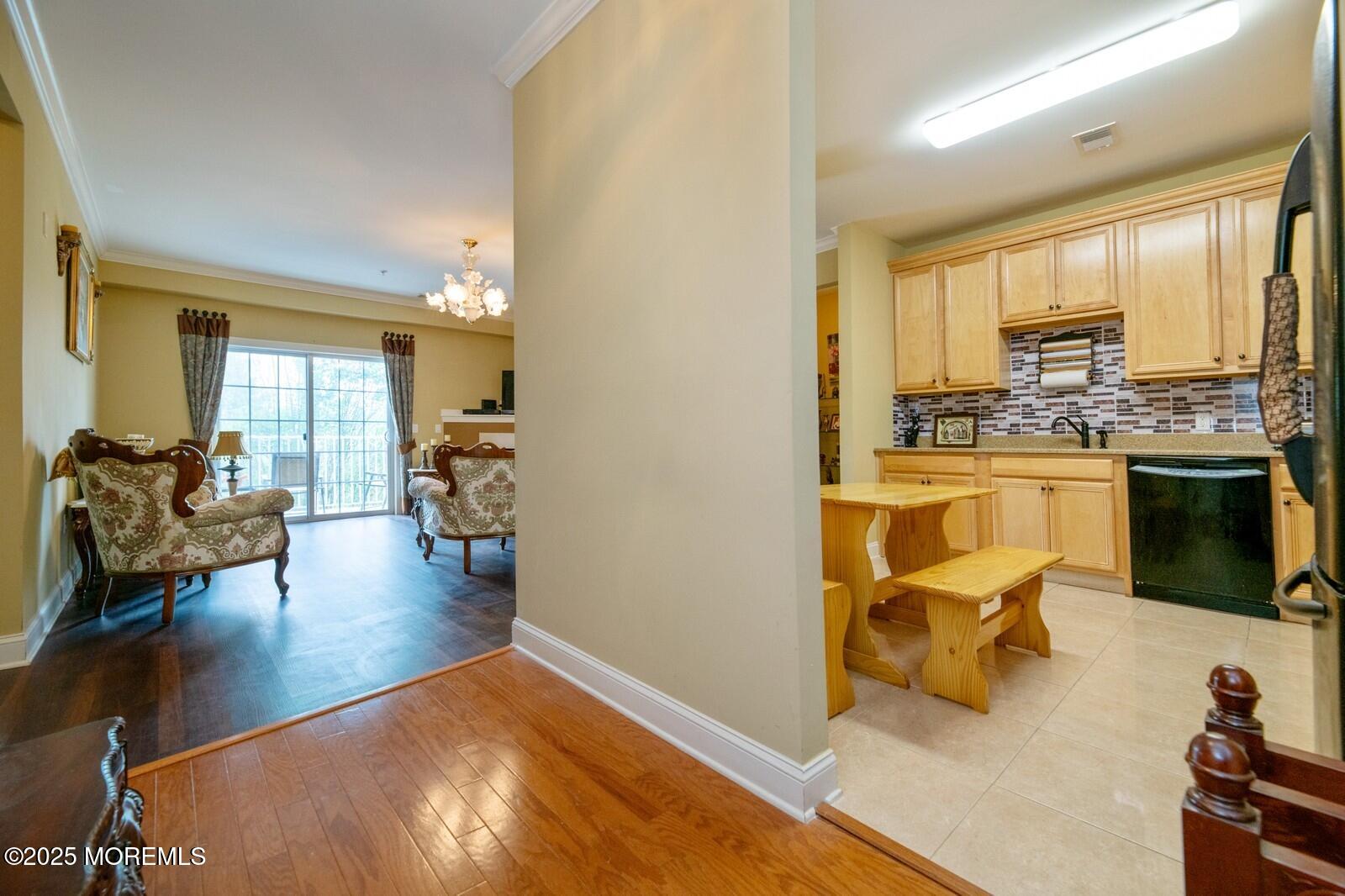 215 Potts Road Image 1